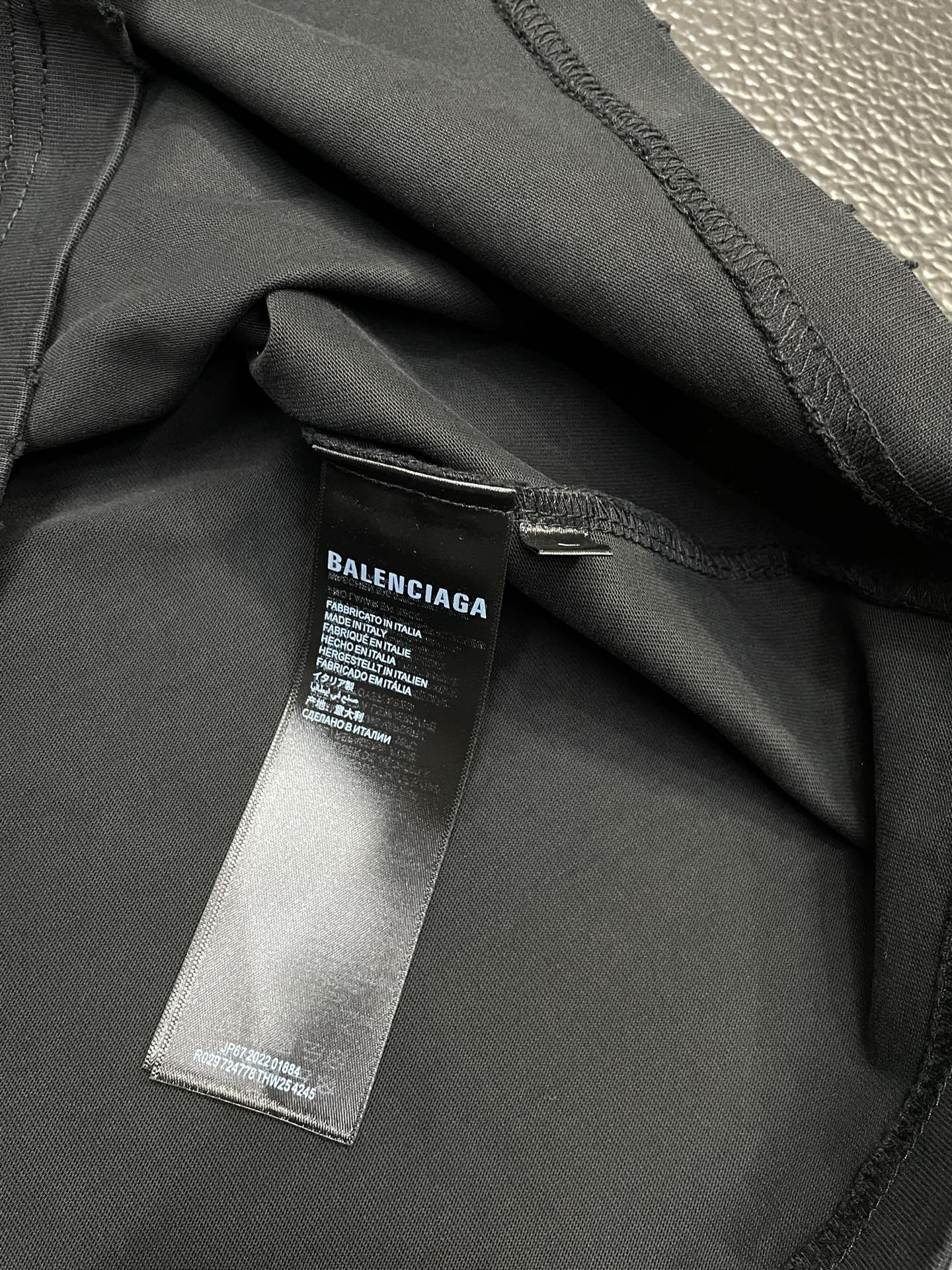 。Balenciaga巴黎世家💥独家专供新款原单男士休闲春夏短袖 高端定制 高端版本 时尚百搭爆款⚠️⚠