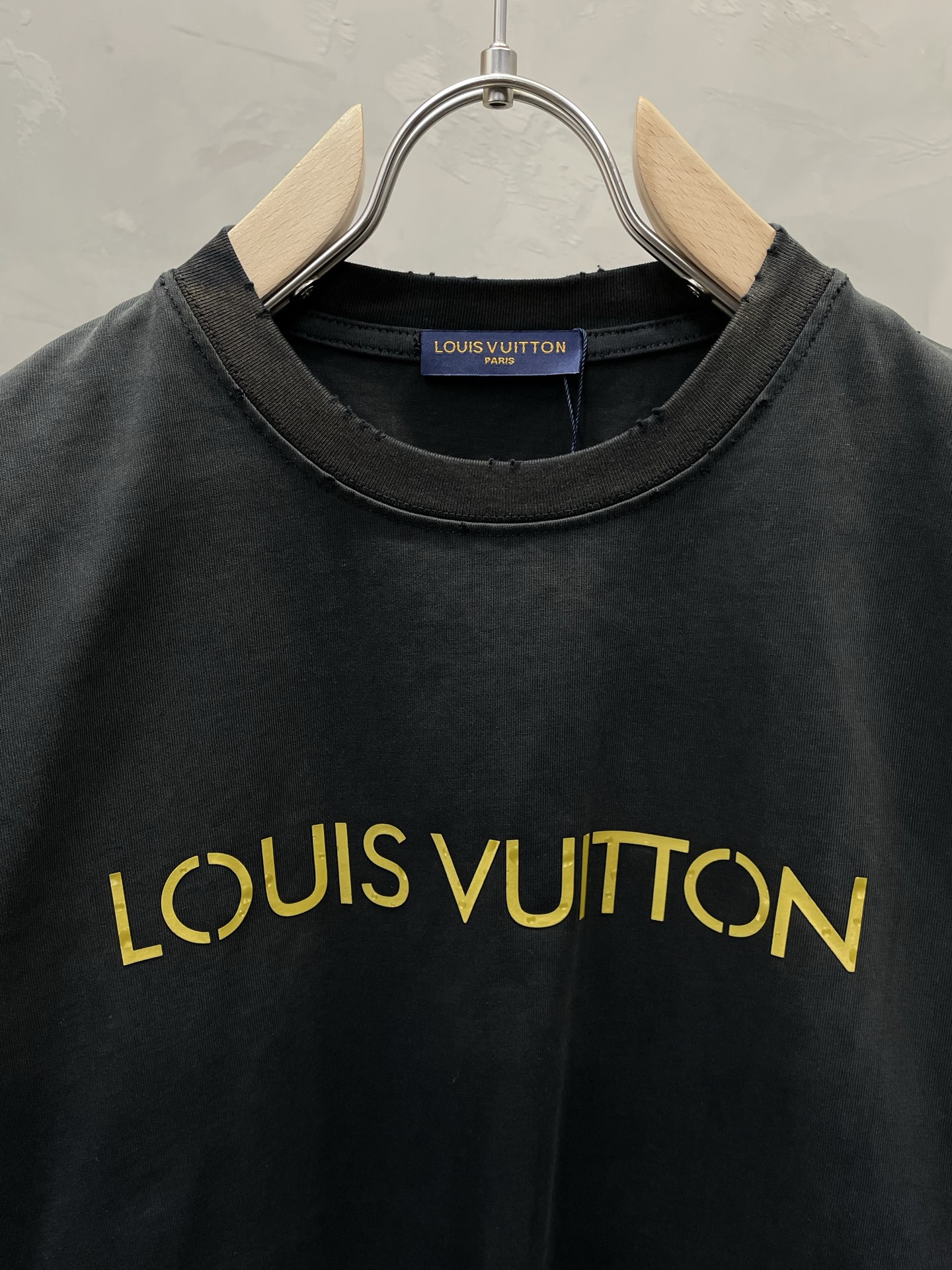 。Louis Vuitton路易威登💥独家专供新款原单男士休闲春夏短袖 高端定制 高端版本 时尚百搭爆款