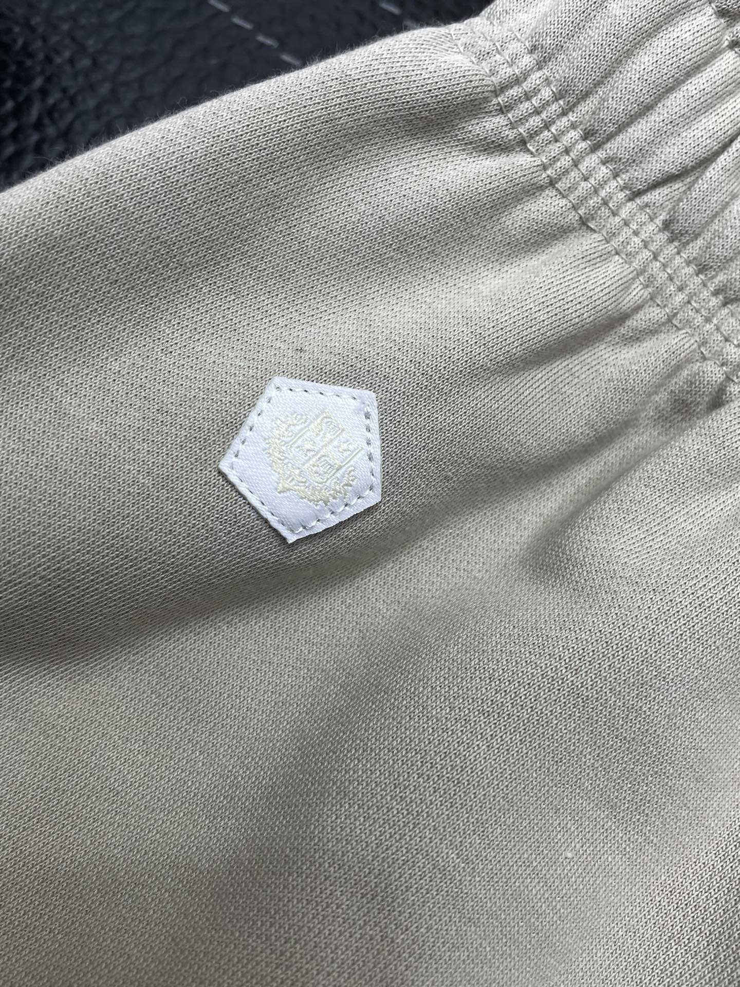 。lP🆕-Loro Piana诺悠翩雅💥独家专供新款休闲裤 高端版本！加绒加厚保暖 专柜定制面料 透气舒