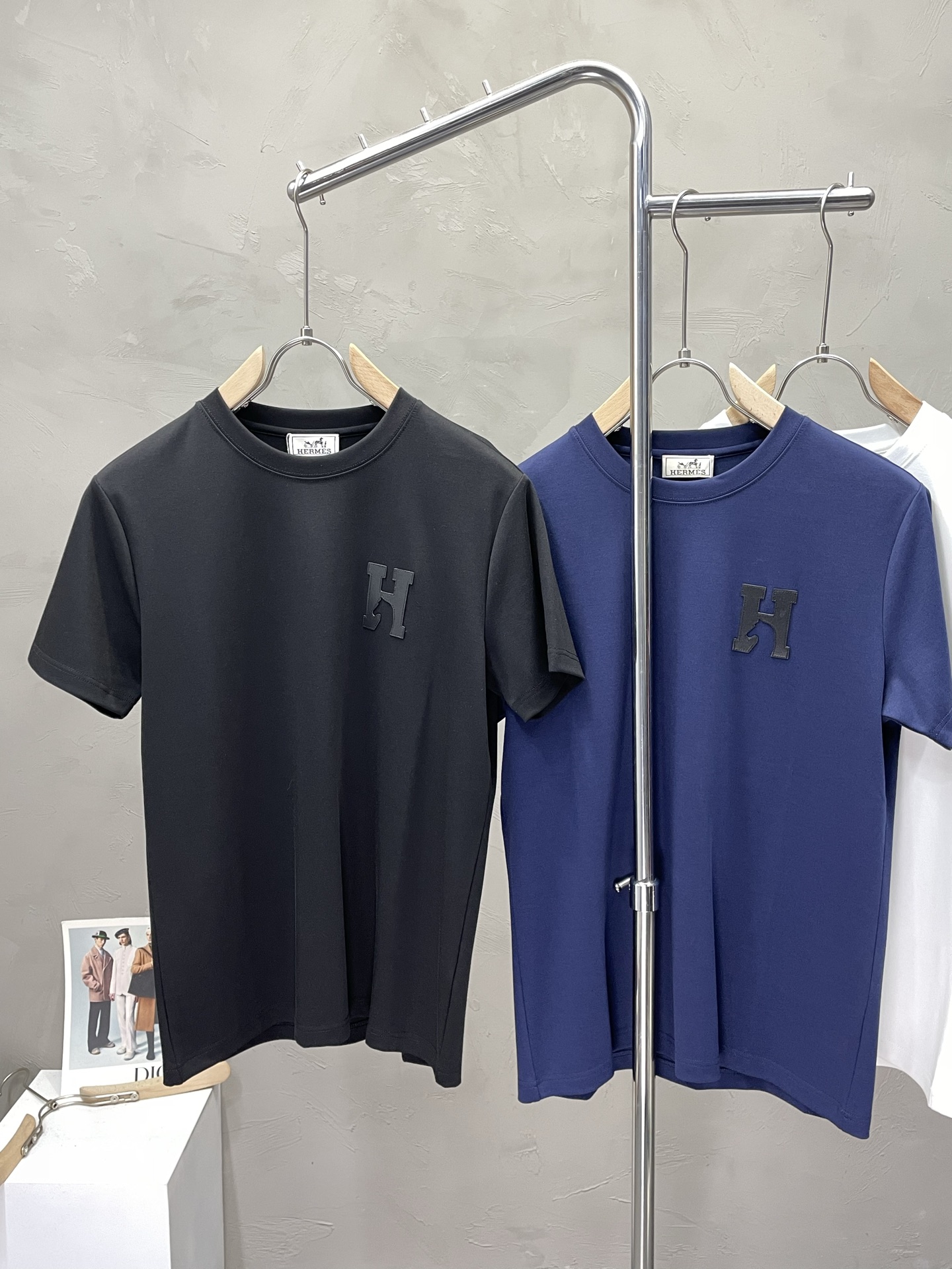 。Hermès爱马仕💥独家专供新款原单男士休闲短袖 高端定制 高端版本 时尚百搭爆款⚠️⚠️✨✨进口面料