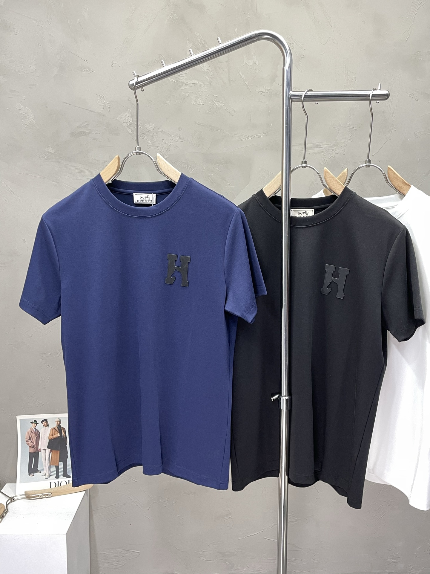 。Hermès爱马仕💥独家专供新款原单男士休闲短袖 高端定制 高端版本 时尚百搭爆款⚠️⚠️✨✨进口面料