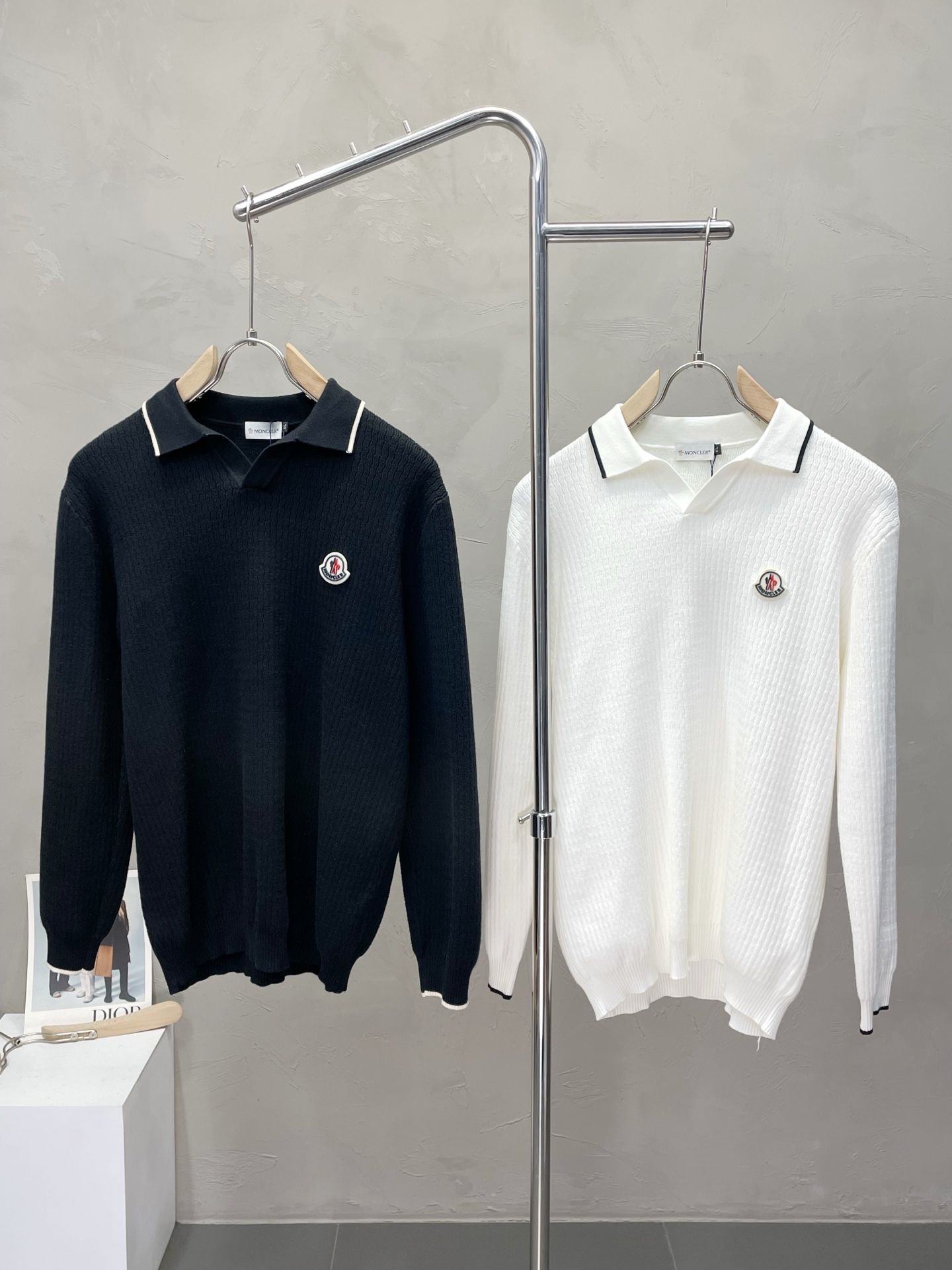 NO:531362,.Moncler mask exclusively offers new original single men's casual autumn and winter sweater. High-end customization, high-end version, fashionable and versatile imported fabric, super soft and delicate, skin-friendly and comfortable to wear, high-end boutique, OEM, fine production, very good for the upper body, men's essential items, three standards, code M-4XL,, Moncler, sweaters, alexander wang19860909.Moncler蒙口独家专供新款原单男士休闲秋冬毛衣.高端定制 高版本 时尚百搭爆款进口面料 手感超柔软细腻 穿着亲肤舒适 高端精品 代工厂精细做上身非常赞 男士必备单品 三标齐全 码数M-4XL,,Moncler,sweaters,alexander wang,Men's clothing