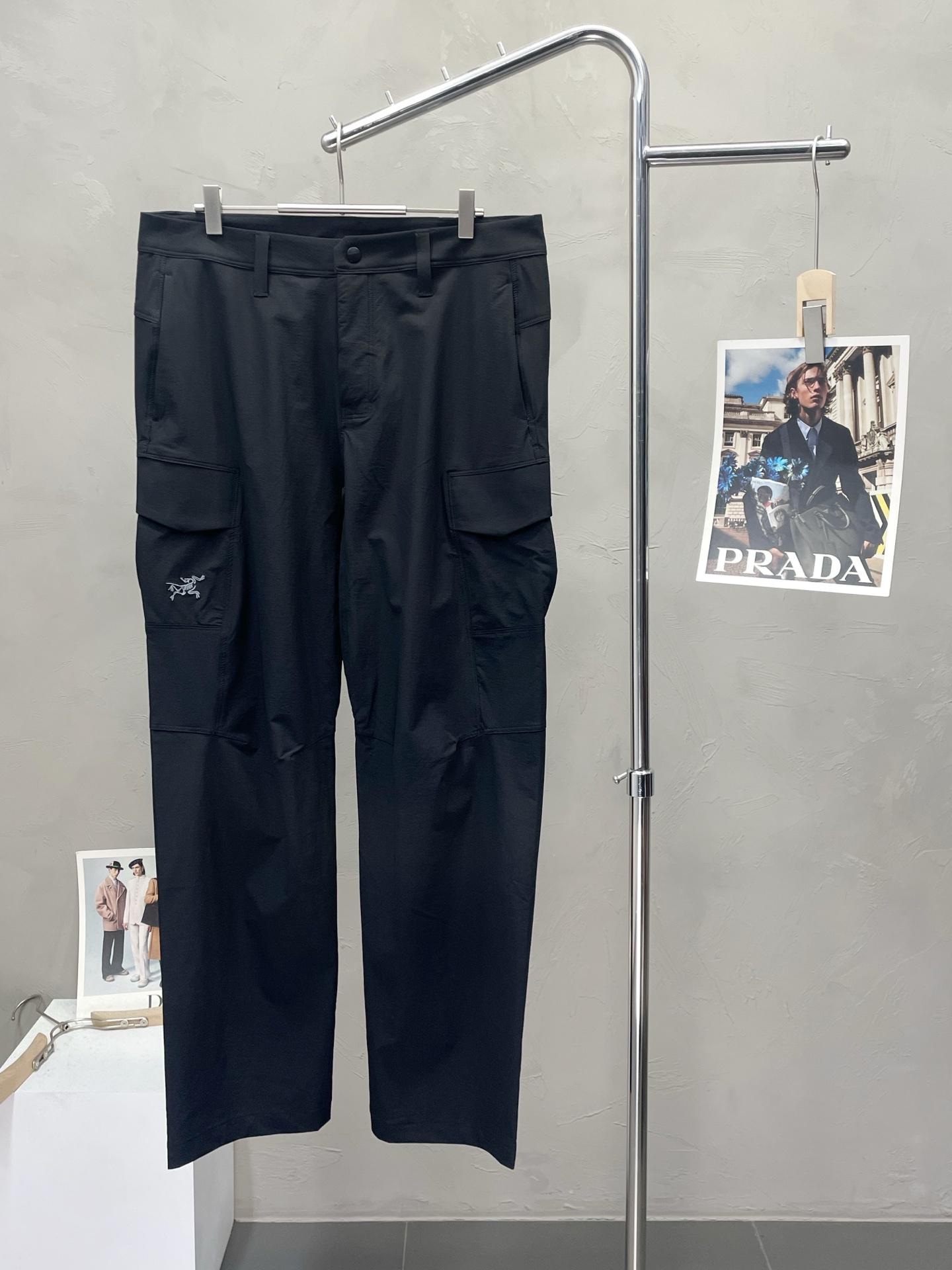 。Arc’teryx始祖鸟💥独家专供新款休闲裤 高端版本 专柜定制面料 透气舒适度高，细节无可挑剔，品牌