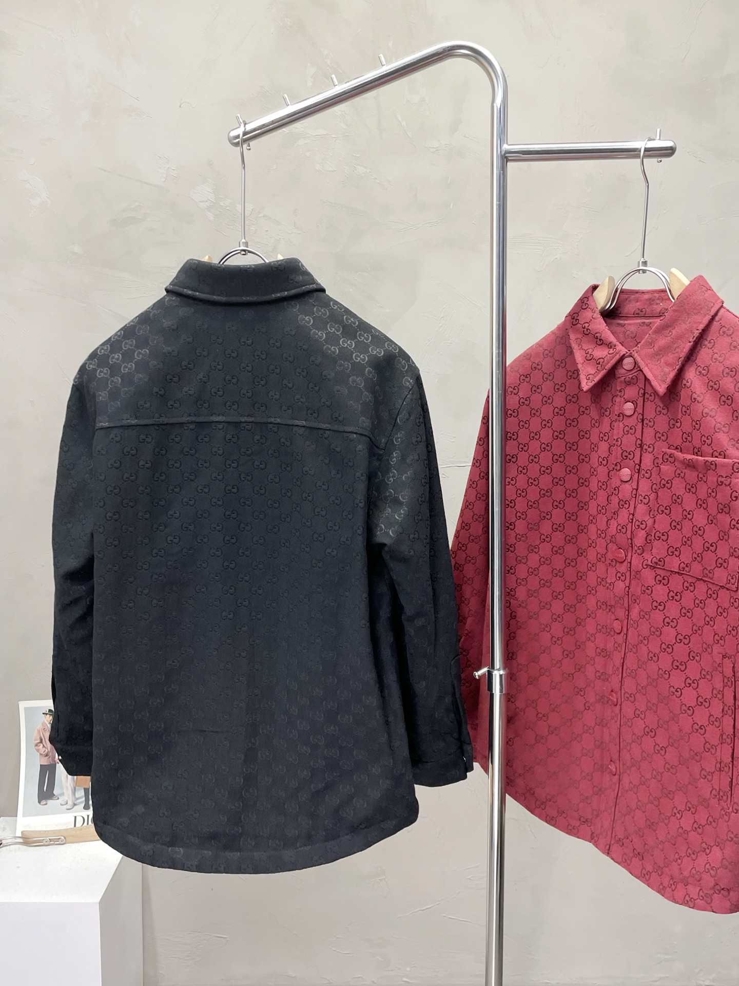 。羽绒服- Gucci古驰💥独家专供新款翻领羽绒服。提花logo满印羽绒夹克。贸易公司渠道稀出，降温天气