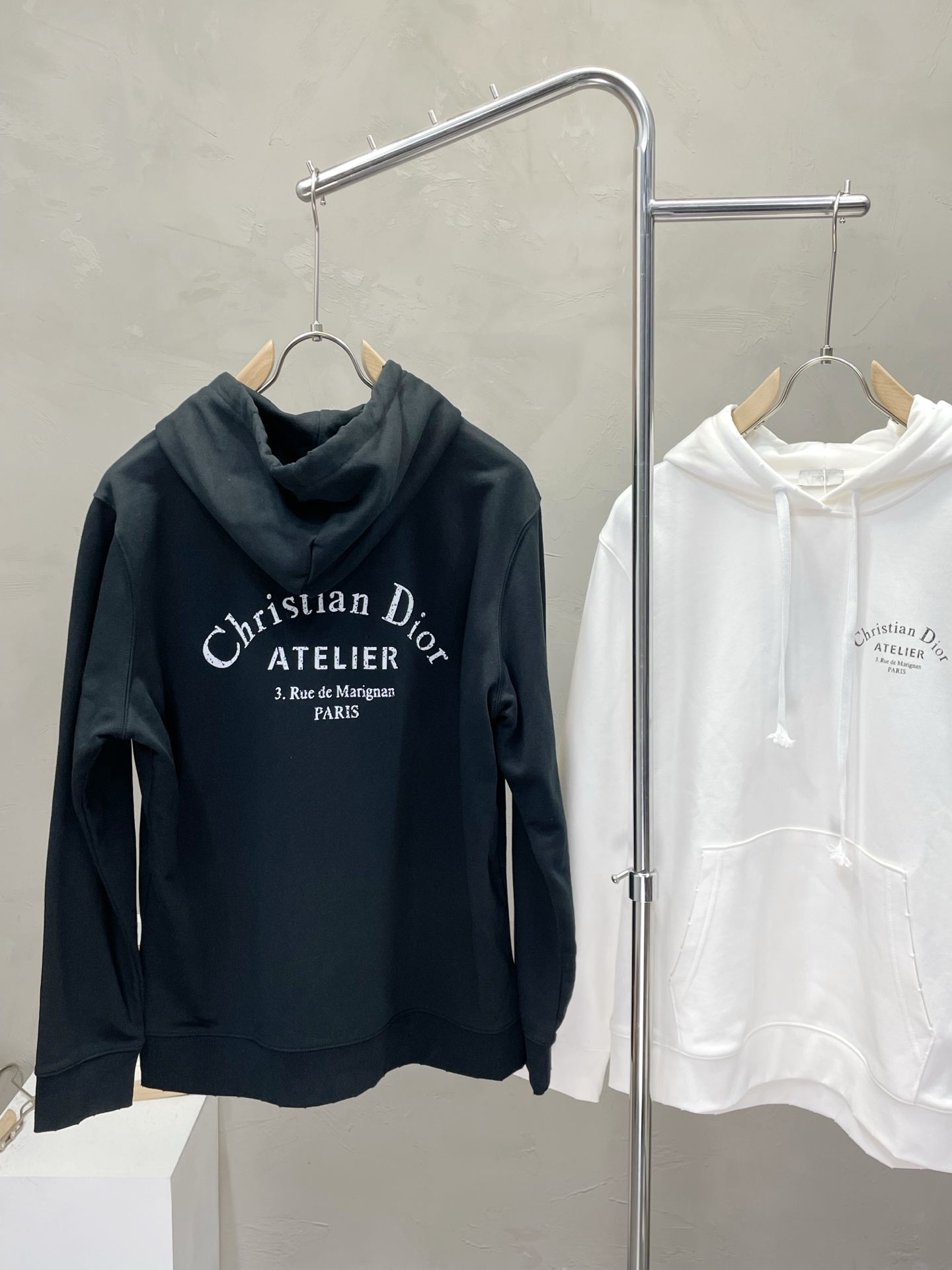 。Dior迪奥💥独家专供秋冬新款原单男士休闲连帽卫衣 高端定制 高版本 时尚百搭爆款⚠️✨原版进口面料 