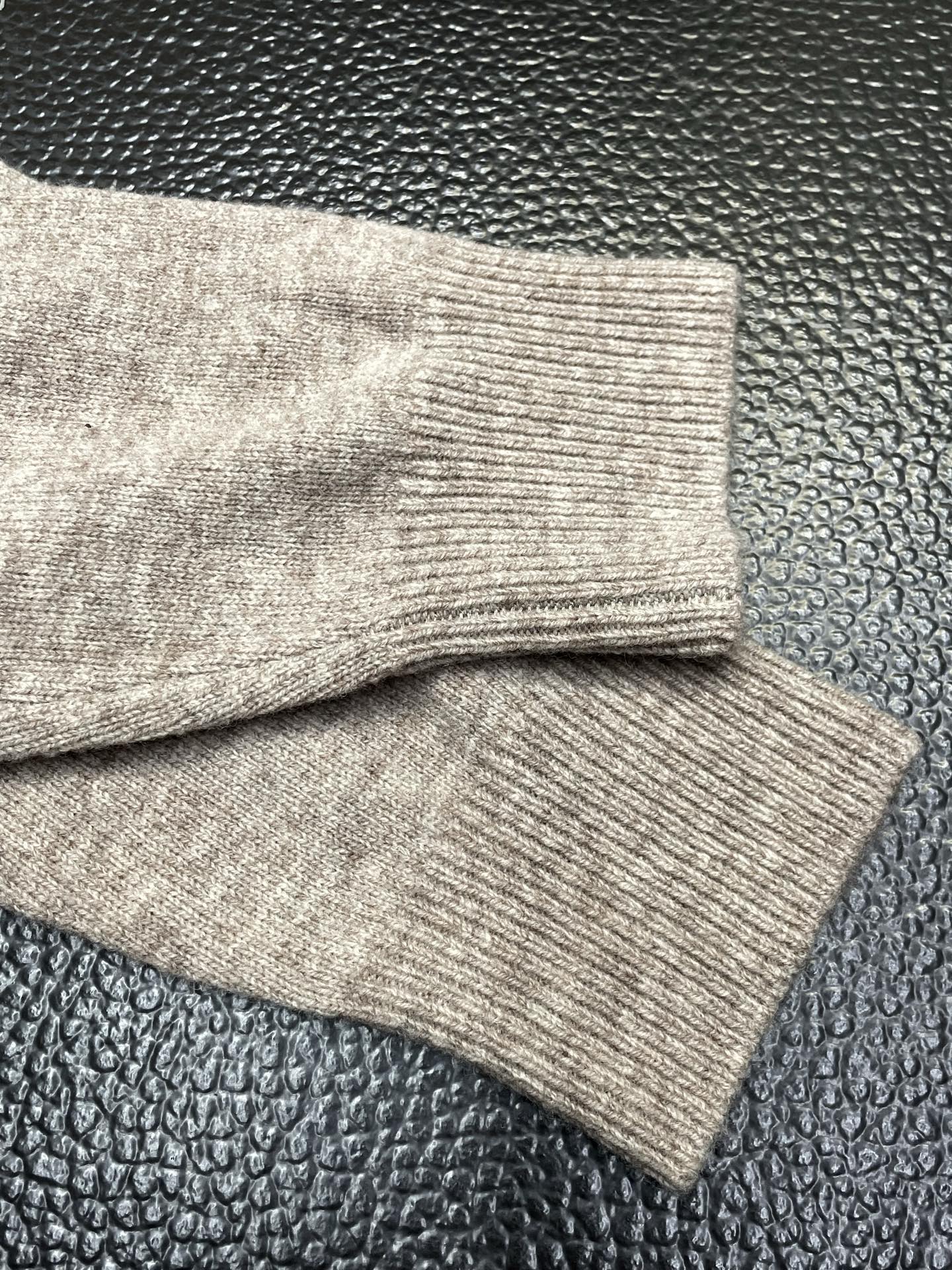 。Hermès爱马仕💥独家专供新款原单男士休闲毛衣 高端定制 高端版本 时尚百搭爆款⚠️⚠️✨✨进口面料