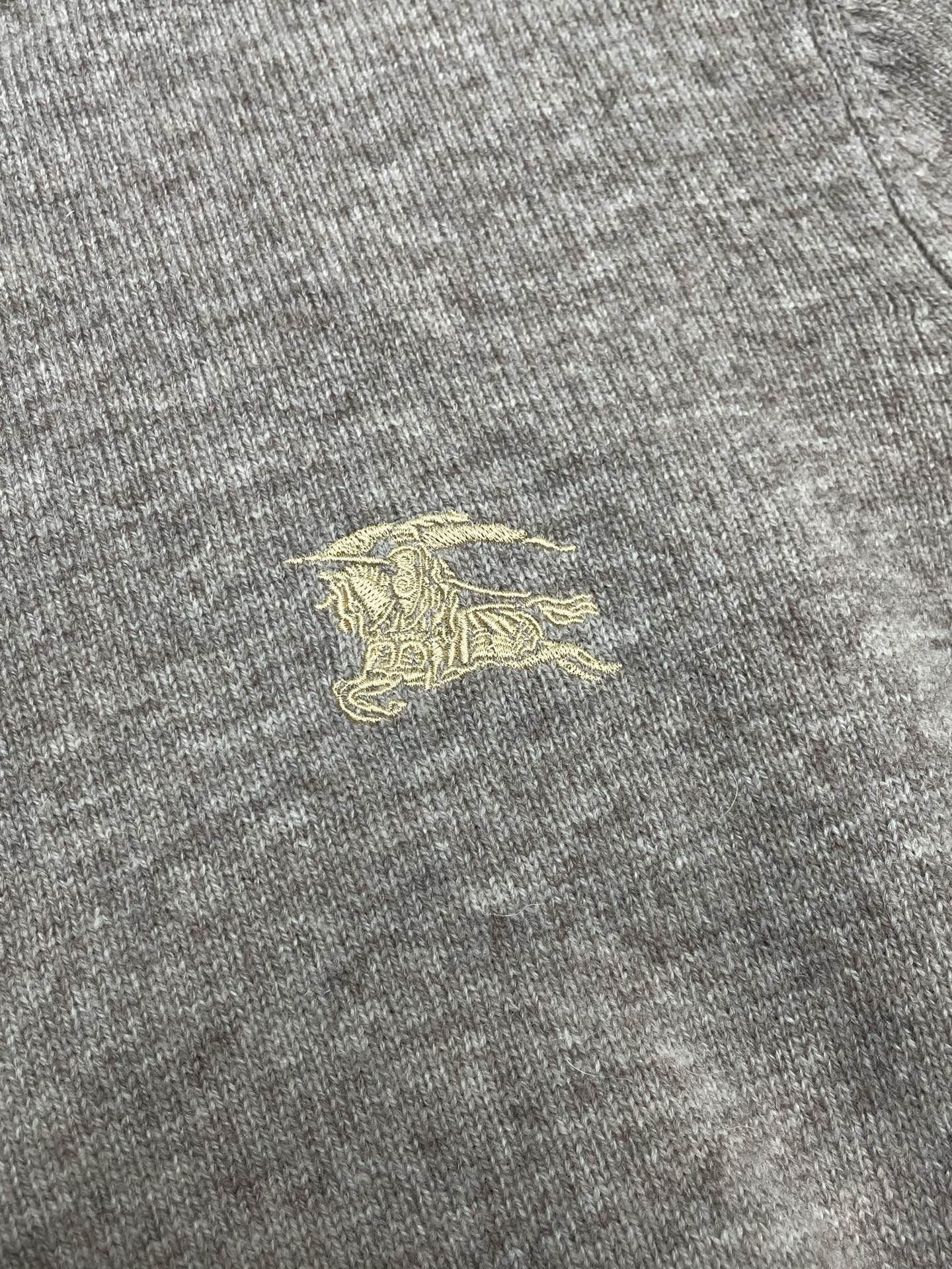 。Burberry巴宝莉💥独家专供秋冬新款原单男士休闲毛衣 高端定制 高版本 时尚百搭爆款⚠️✨原版进口