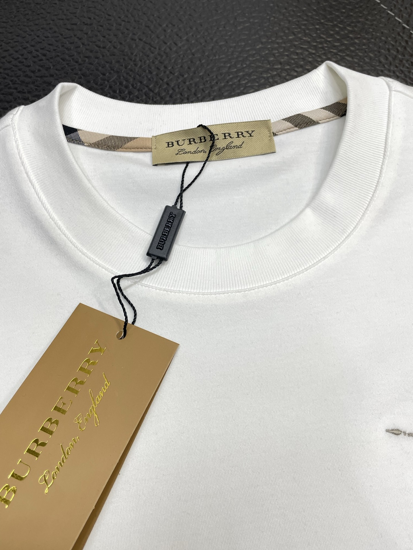 。Burberry巴宝莉💥独家专供新款原单男士休闲长袖 高端定制 高版本 时尚百搭爆款⚠️✨原版进口面料