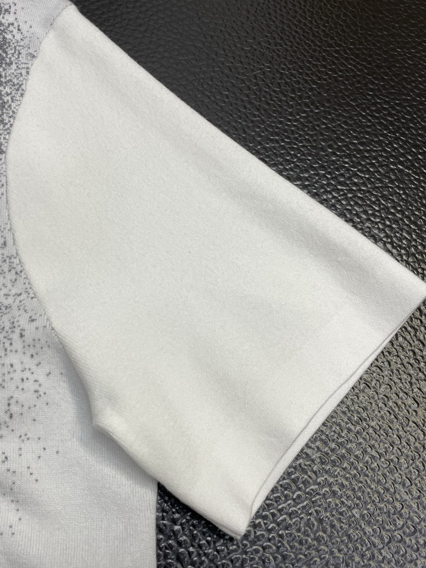 。Balenciaga巴黎世家💥独家专供新款原单男士休闲针织短袖 高端定制 高版本 时尚百搭爆款⚠️⚠️