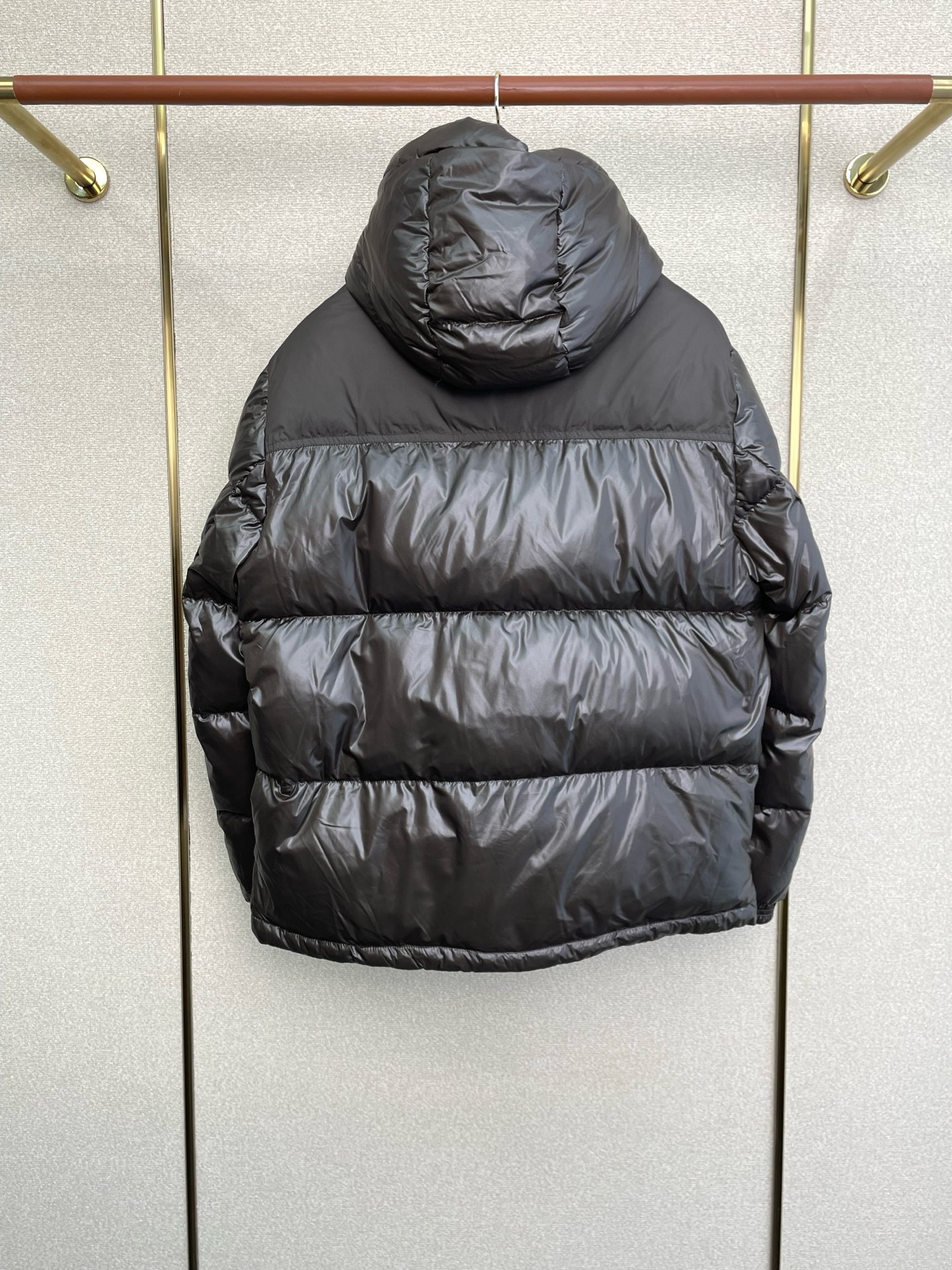 。羽绒服- Burberry巴宝莉💥独家专供秋冬新款高领连帽羽绒服 贸易公司渠道稀出，降温天气必备的保暖