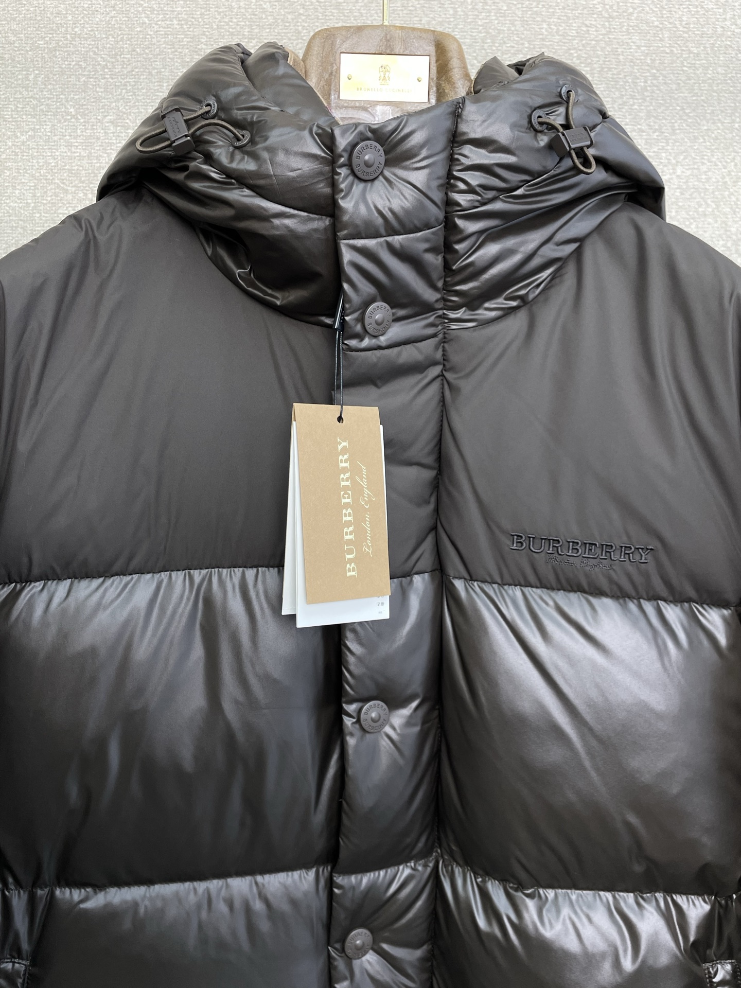 。羽绒服- Burberry巴宝莉💥独家专供秋冬新款高领连帽羽绒服 贸易公司渠道稀出，降温天气必备的保暖