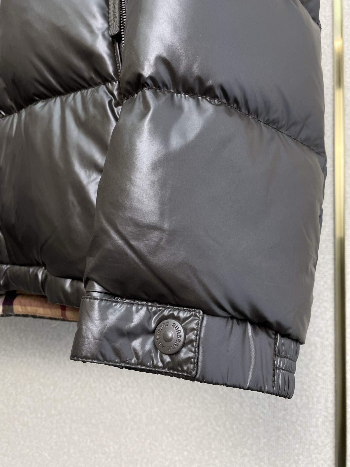 。羽绒服- Burberry巴宝莉💥独家专供秋冬新款高领连帽羽绒服 贸易公司渠道稀出，降温天气必备的保暖