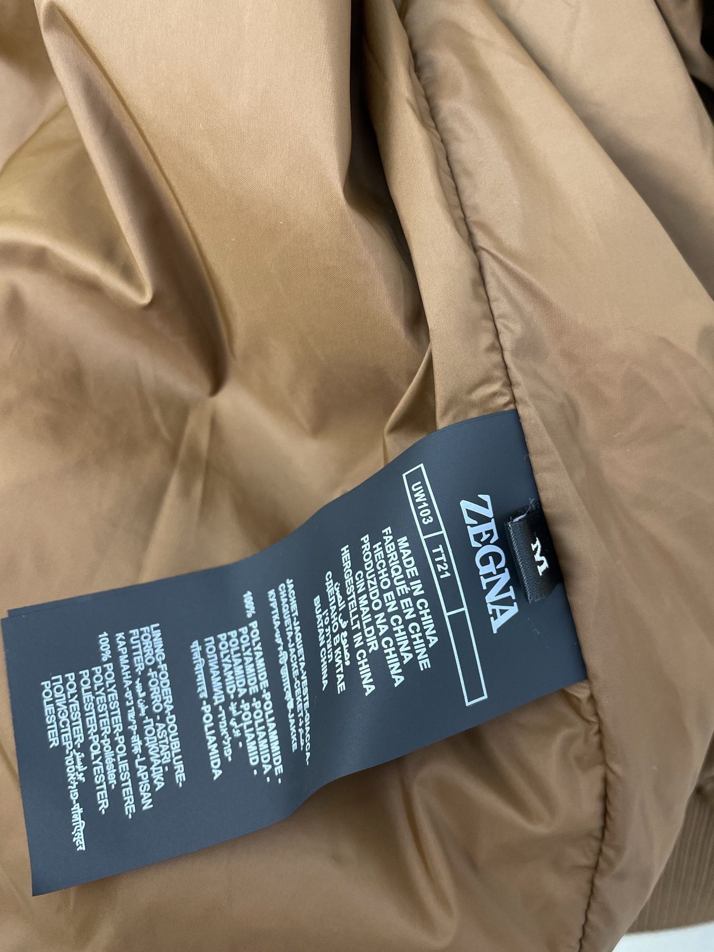 。羽绒服-ZEGNA杰尼亚💥砸锅卖铁都要上的新款！最新时尚羽绒马甲，经典设计感与颜值爆棚的外套，品质更是