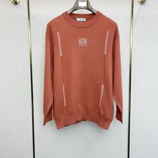 。LOEWE罗意威💥砸锅卖铁都要上的新款!新款原单男士休闲毛衣外套 高端定制 高端版本 时尚百搭爆款⚠️ 。LOEWE罗意威💥砸锅卖铁都要上的新款!新款原单男士休闲毛衣外套 高端定制 高端版本 时尚百搭爆款⚠️