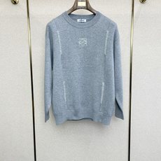 。LOEWE罗意威💥砸锅卖铁都要上的新款!新款原单男士休闲毛衣外套 高端定制 高端版本 时尚百搭爆款⚠️ 。LOEWE罗意威💥砸锅卖铁都要上的新款!新款原单男士休闲毛衣外套 高端定制 高端版本 时尚百搭爆款⚠️
