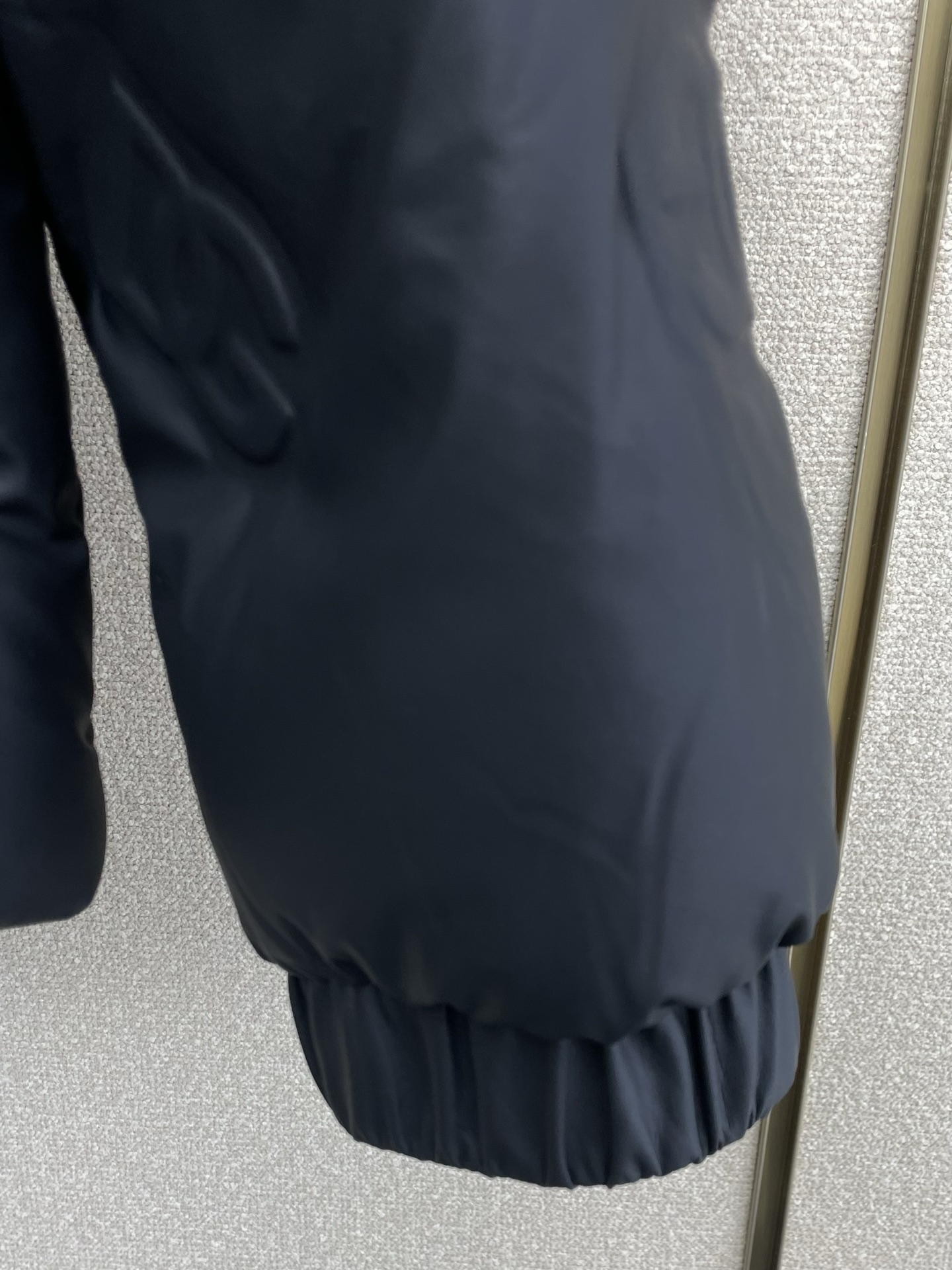 。羽绒服- Dolce&Gabbana杜嘉班纳💥砸锅卖铁都要上的新款！新款羽绒服 贸易公司渠道稀出，降温