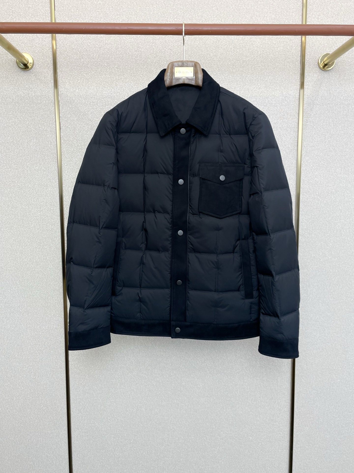 。羽绒服-ZEGNA杰尼亚💥砸锅卖铁都要上的新款！秋冬新款羽绒服。贸易公司渠道稀出，降温天气必备的保暖单