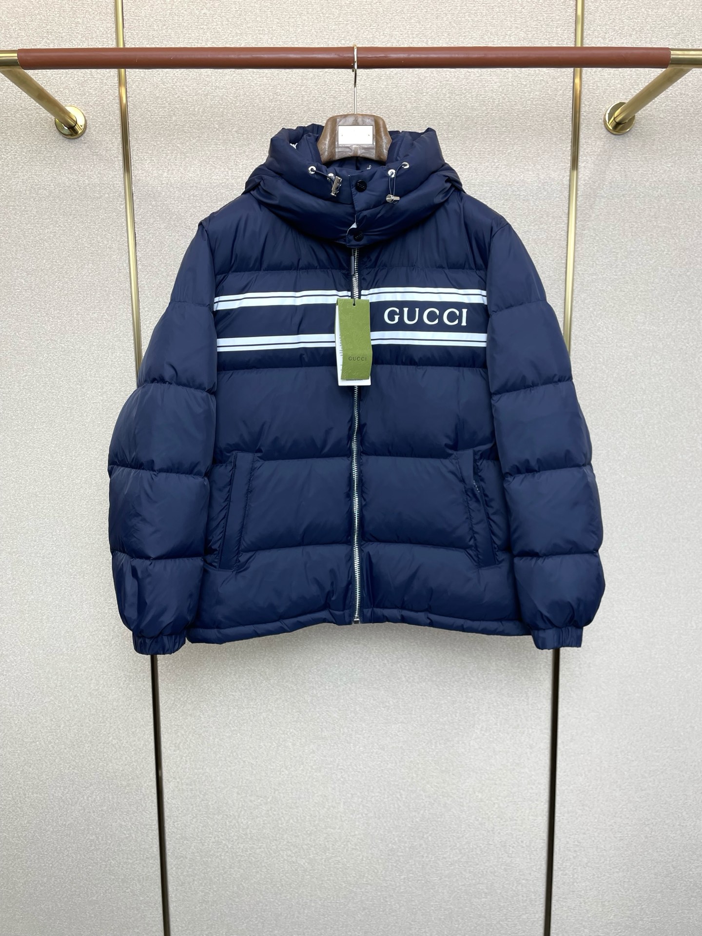 。羽绒服- Gucci古驰💥砸锅卖铁都要上的新款！秋冬新款羽绒服 贸易公司渠道稀出，降温天气必备的保暖单