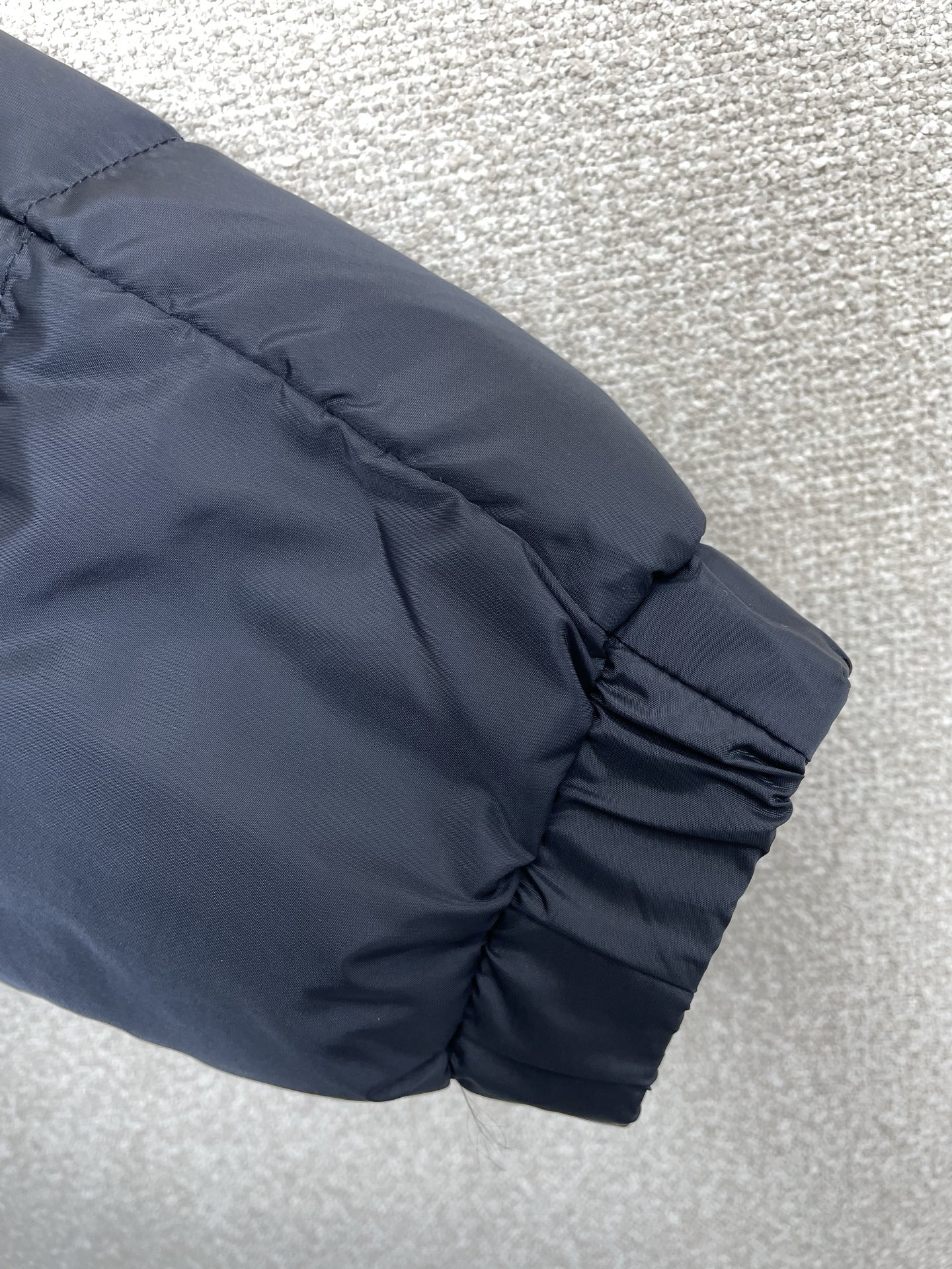 。羽绒服- Gucci古驰💥砸锅卖铁都要上的新款！秋冬新款羽绒服 贸易公司渠道稀出，降温天气必备的保暖单