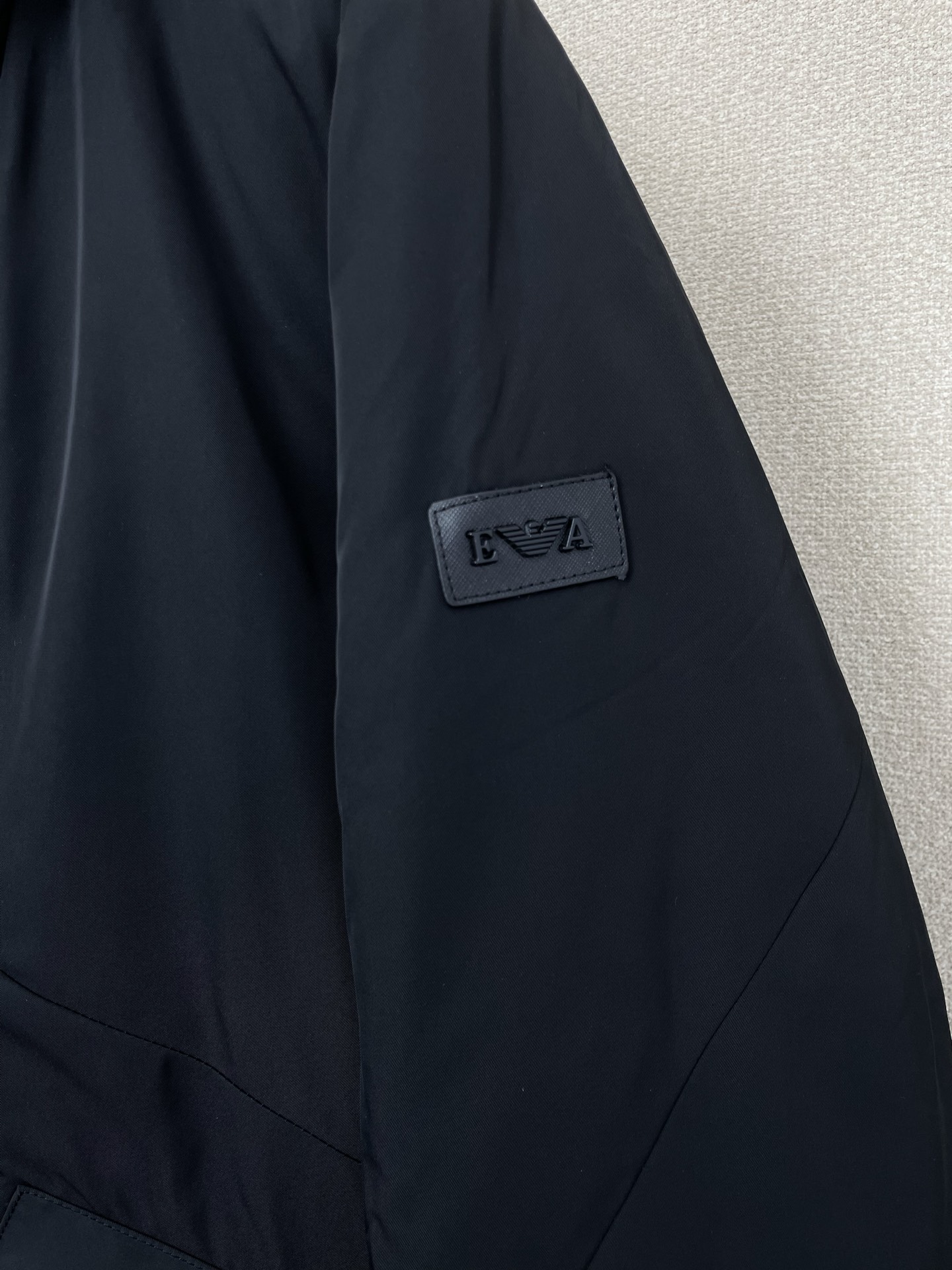 。羽绒服-ARMANI阿玛尼💥砸锅卖铁都要上的新款！秋冬新款经典连帽羽绒服，贸易公司渠道稀出，降温天气必