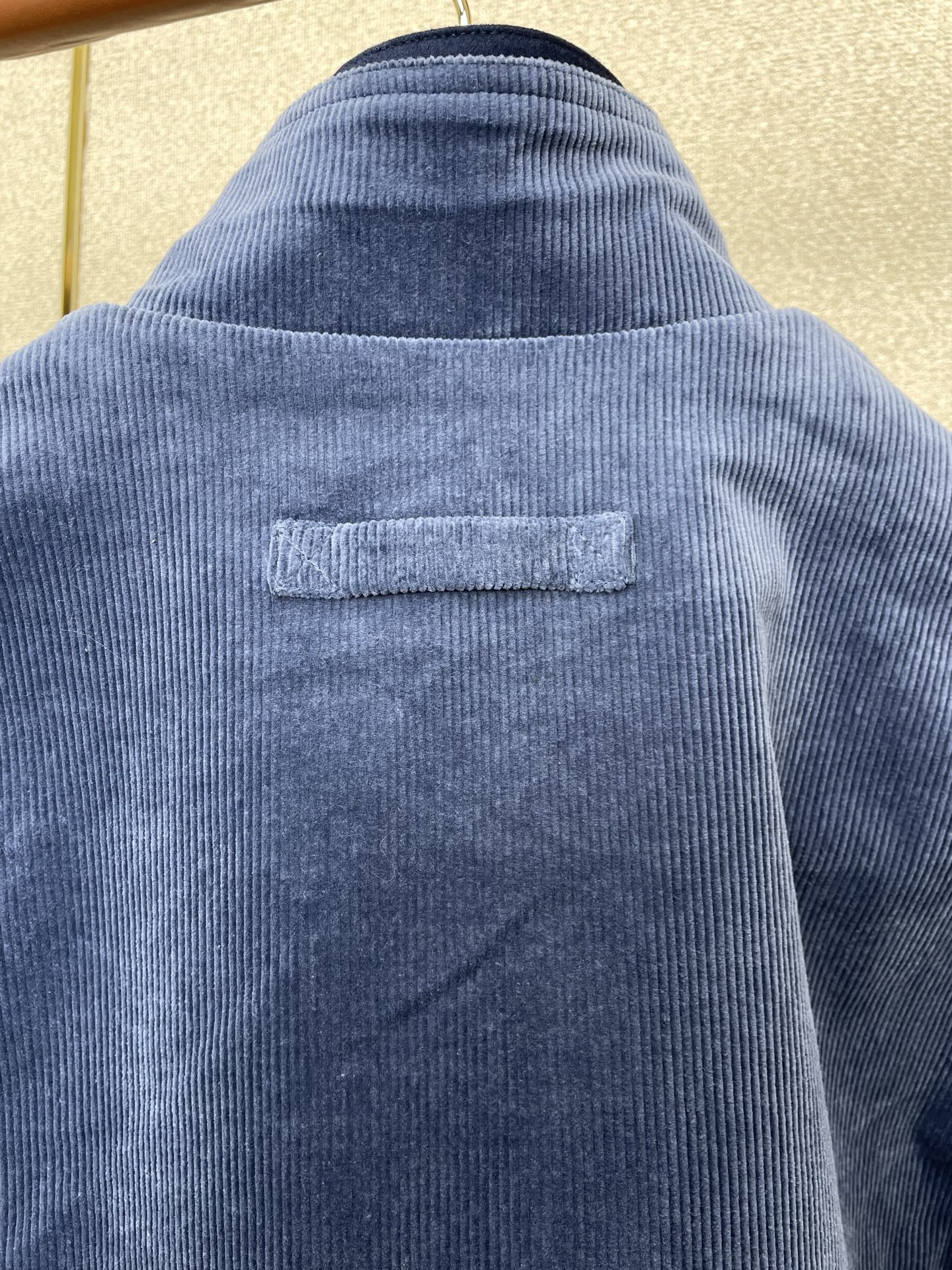 。ZEGNA杰尼亚💥砸锅卖铁都要上的新款！秋冬新款夹克 灯芯绒外套 贸易公司渠道稀出❕降温天气必备的保暖