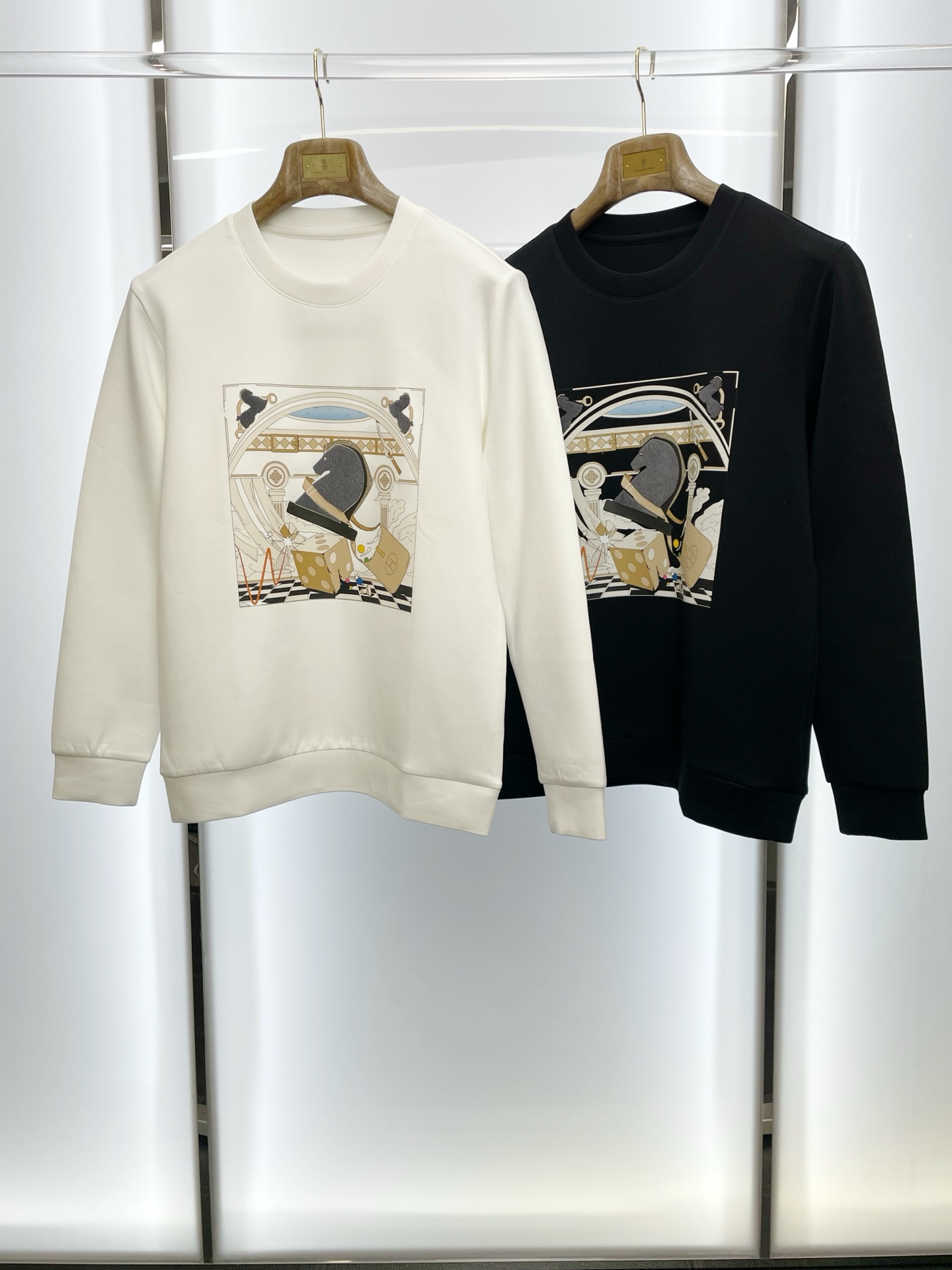 NO:598034,.Hermès exclusively offers new original men's casual sweatshirts. High-end customization. High-end version. Fashionable and versatile imported fabrics. Super soft and delicate feel. Skin-friendly and comfortable to wear. Plush velvet to keep warm and comfortable. High-end boutique. The upper body is exquisitely made by the factory. A must-have item for men. Three complete standards. Size M-3XL,,hermes,hermes,hoodie,sweatshirts,alexander wang19860909.Hermès爱马仕独家专供新款原单男士休闲卫衣 高端定制 高端版本 时尚百搭爆款进口面料 手感超柔软细腻 穿着亲肤舒适 加绒保暖舒适 高端精品 代工厂精细做上身非常赞 男士必备单品 三标齐全 码数M-3XL,,hermes,hermes,hoodie,sweatshirts,alexander wang,Men's clothing