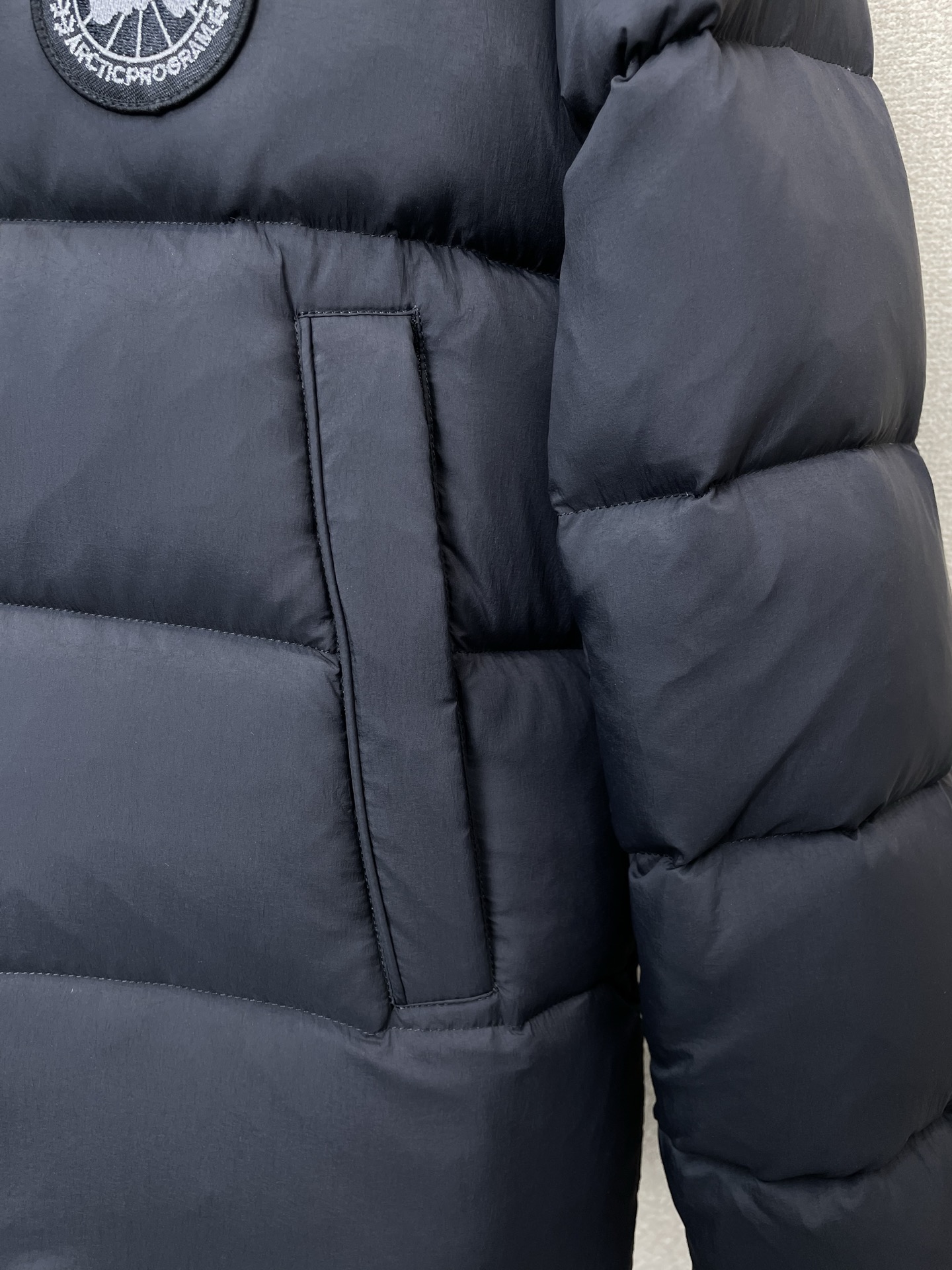 。羽绒服-Canada Goose加拿大鹅💥砸锅卖铁都要上的新款！秋冬新款羽绒服夹克。贸易公司渠道稀出，