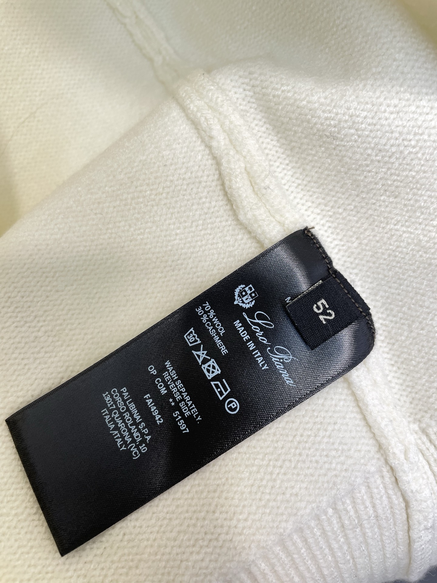 。lP🆕-Loro Piana诺悠翩雅💥砸锅卖铁都要上的新款！秋冬新款原单男士休闲毛衣外套 高端定制 高