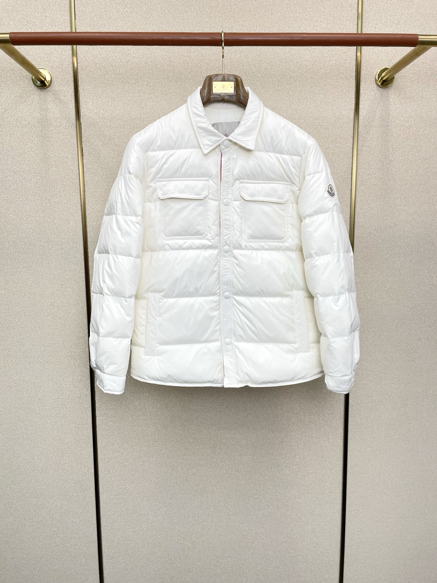 。羽绒服- Moncler蒙口💥砸锅卖铁都要上的新款！最新时尚秋冬羽绒服。经典设计感与颜值爆棚的外套，品