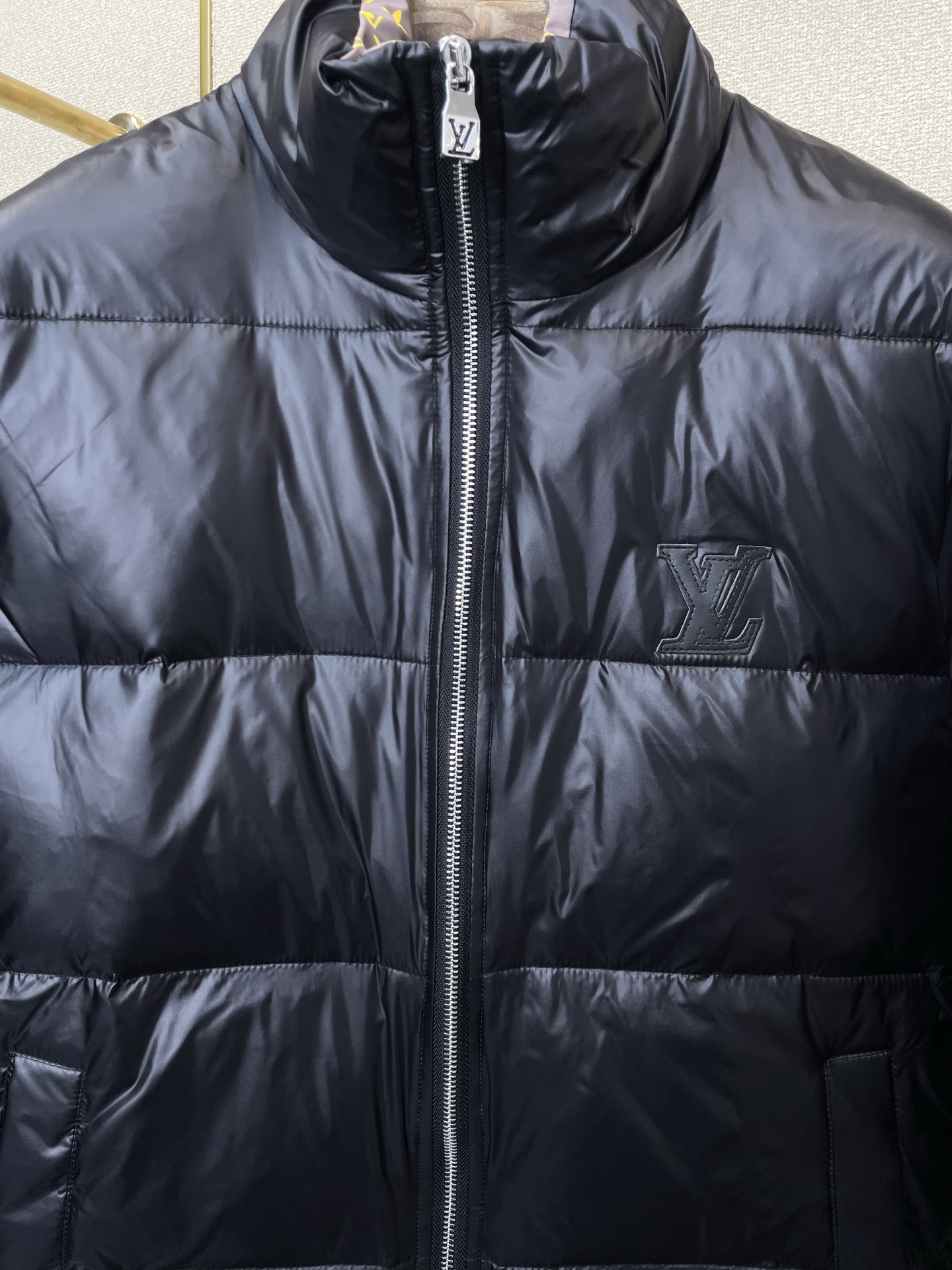 。羽绒服-Louis Vuitton路易威登💥砸锅卖铁都要上的新款！最新时尚羽绒服。经典设计感与颜值爆棚