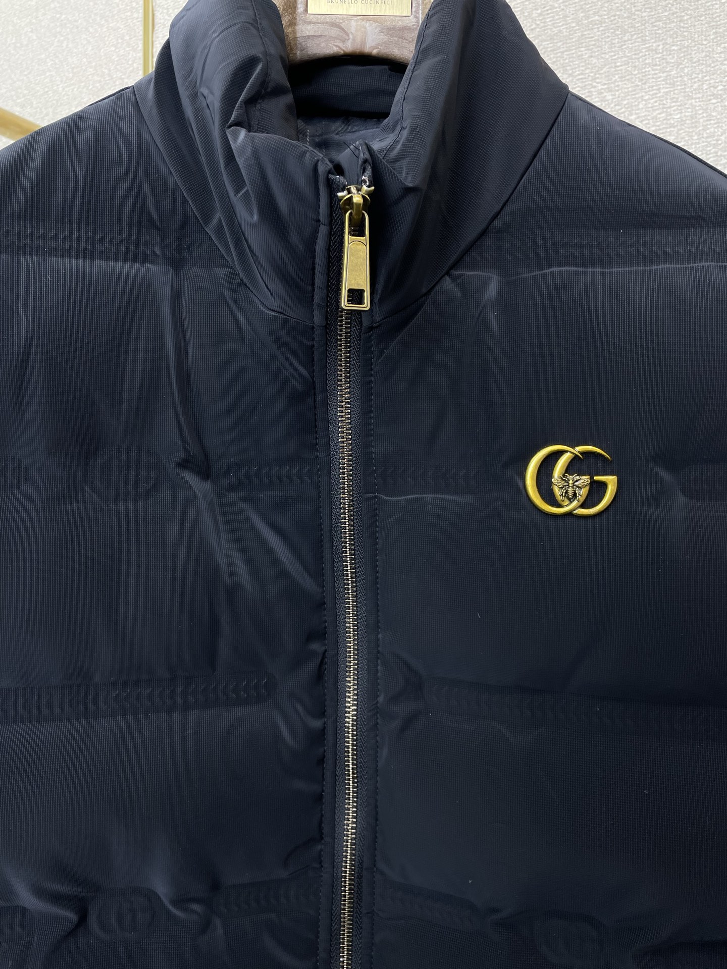 。羽绒服- Gucci古驰💥砸锅卖铁都要上的新款！最新时尚羽绒服。经典设计感与颜值爆棚的外套，品质更是无