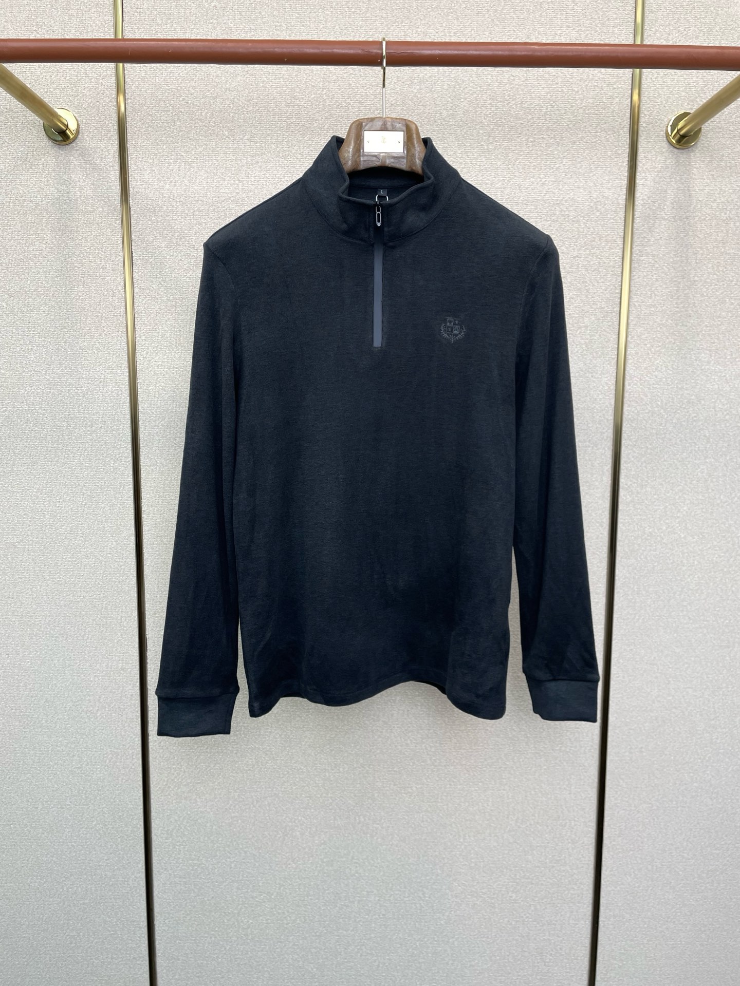 。lP🆕-Loro Piana诺悠翩雅💥砸锅卖铁都要上的新款！新款男士原单休闲长袖 ✨时尚潮款 ✨定制抓