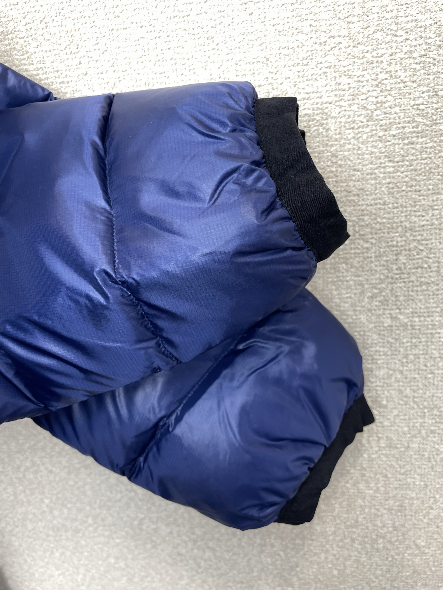 。羽绒服-Canada Goose加拿大鹅💥砸锅卖铁都要上的新款！秋冬新款羽绒服夹克。贸易公司渠道稀出，