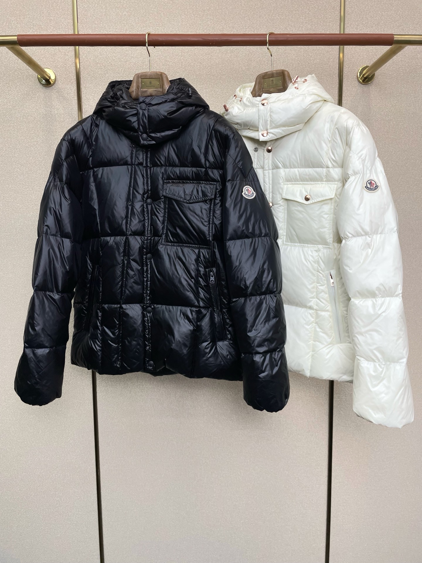 。羽绒服-Moncler蒙口💥砸锅卖铁都要上的新款！秋冬新款羽绒服 贸易公司渠道稀出，降温天气必备的保暖