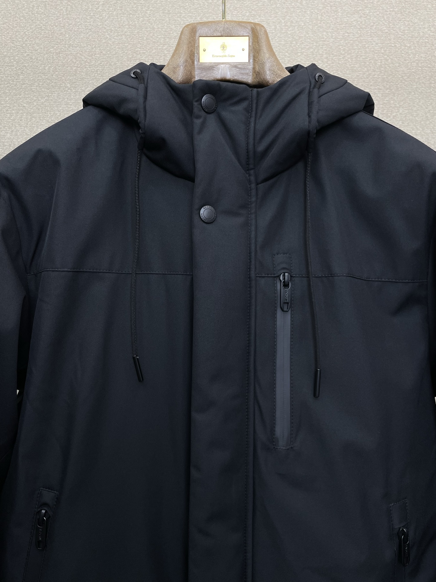 。羽绒服-ZEGNA杰尼亚💥独家专供秋冬新款羽绒服 贸易公司渠道稀出，降温天气必备的保暖单品。不论是日常