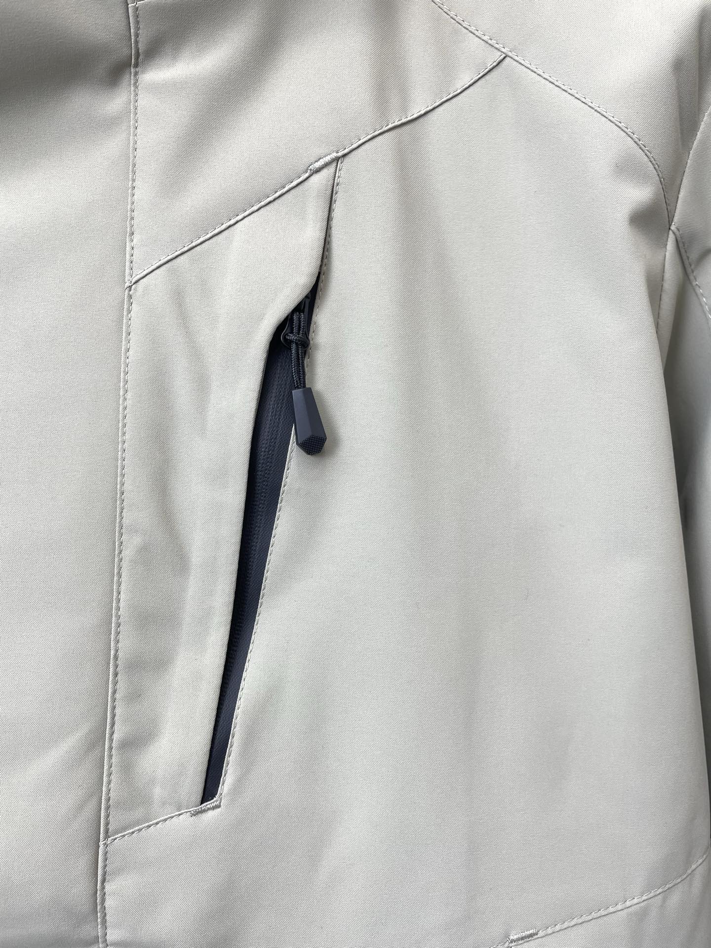 。羽绒服- Arc’teryx始祖鸟💥独家专供秋冬新款连帽羽绒服。三合一羽绒冲锋衣夹克 贸易公司渠道稀出