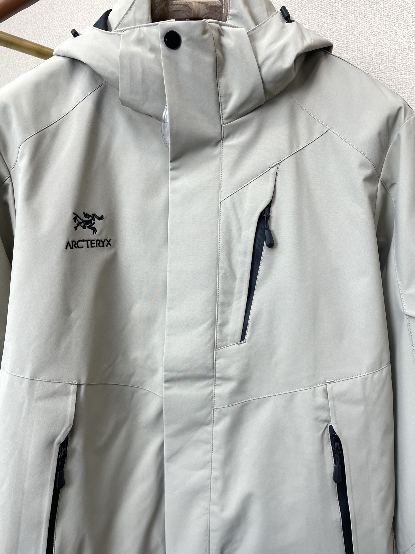 。羽绒服- Arc’teryx始祖鸟💥独家专供秋冬新款连帽羽绒服。三合一羽绒冲锋衣夹克 贸易公司渠道稀出