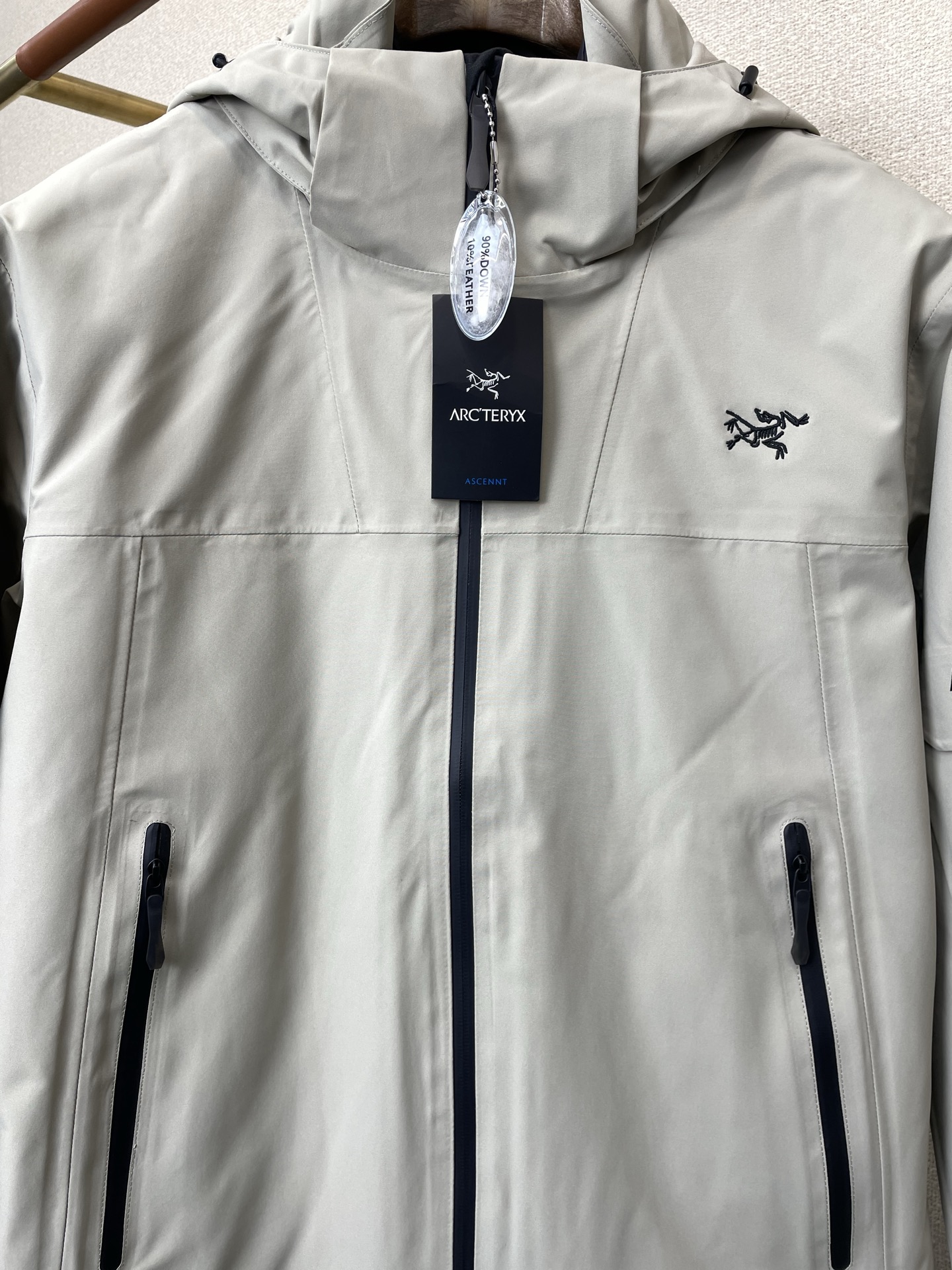 。羽绒服- Arc’teryx始祖鸟💥独家专供秋冬新款连帽羽绒服。三合一羽绒冲锋衣夹克 贸易公司渠道稀出