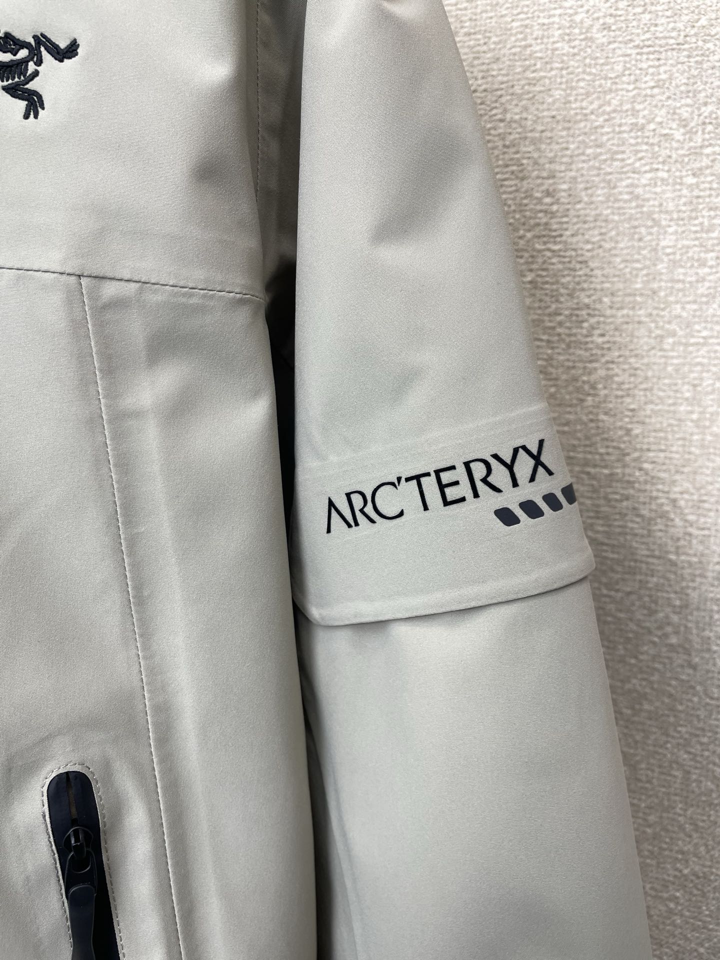 。羽绒服- Arc’teryx始祖鸟💥独家专供秋冬新款连帽羽绒服。三合一羽绒冲锋衣夹克 贸易公司渠道稀出