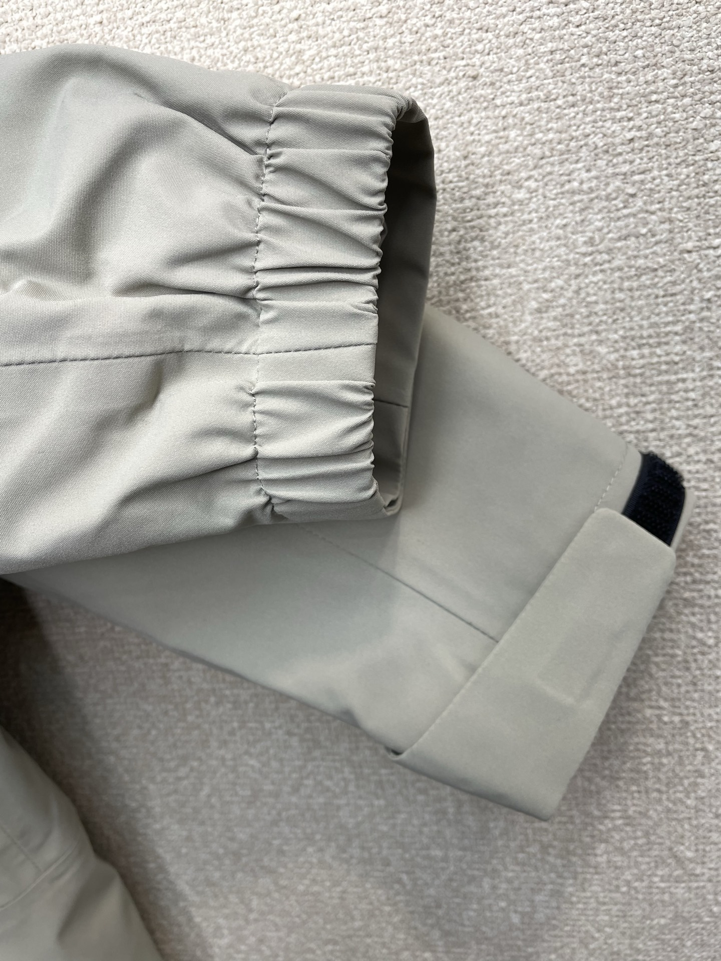 。羽绒服- Arc’teryx始祖鸟💥独家专供秋冬新款连帽羽绒服。三合一羽绒冲锋衣夹克 贸易公司渠道稀出