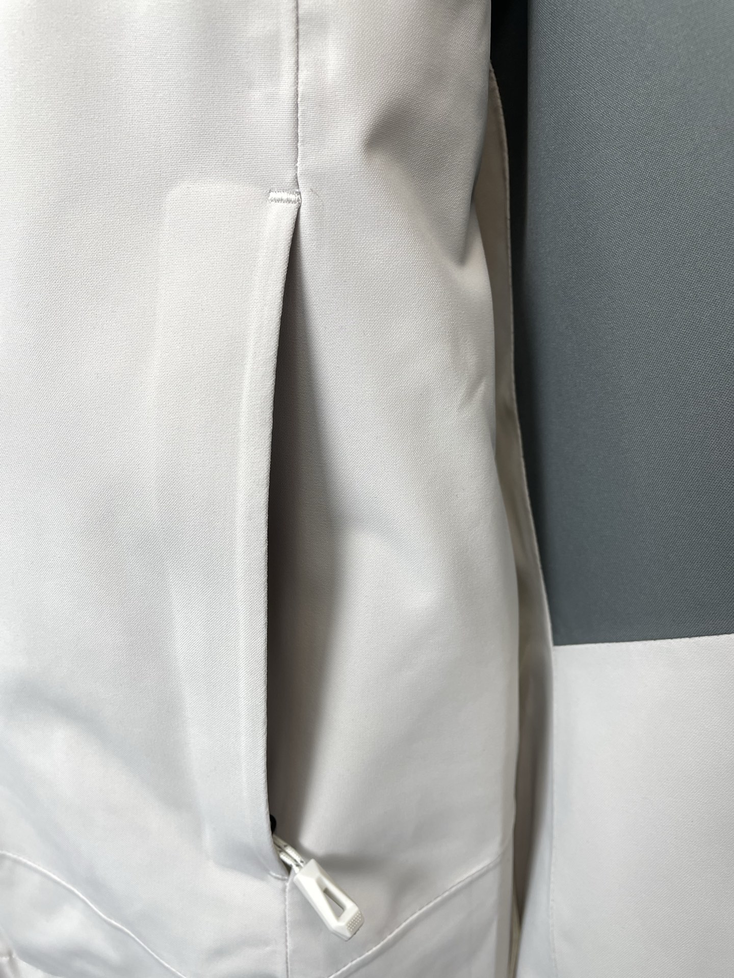 。羽绒服- Arc’teryx始祖鸟💥独家专供秋冬新款连帽羽绒服。三合一羽绒冲锋衣夹克 贸易公司渠道稀出