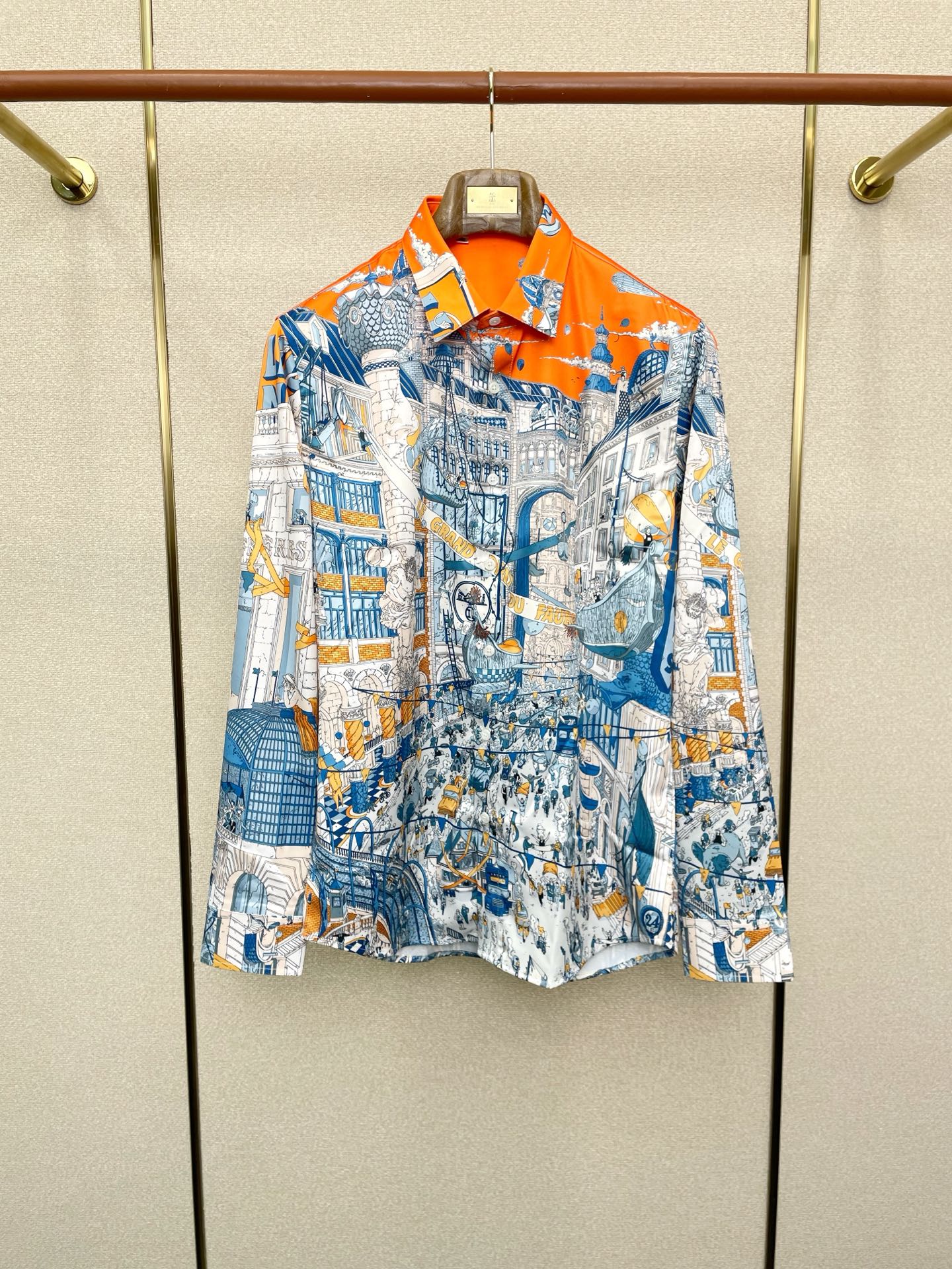 NO:622815,.Hermès is a new model that everyone will buy!  New original men's casual long-sleeved shirt, high-end customization, high-end version, fashionable and versatile imported fabrics, super soft and delicate to the touch, skin-friendly and comfortable to wear, high-end boutique, the upper body is exquisitely made by the factory, a must-have item for men, complete with three standards, code number 38-42,,hermes,hermes,shirts,alexander wang19860909.Hermès爱马仕砸锅卖铁都要上的新款！新款原单男士休闲长袖衬衫 高端定制 高端版本 时尚百搭爆款进口面料 手感超柔软细腻 穿着亲肤舒适 高端精品 代工厂精细做上身非常赞 男士必备单品 三标齐全 码数38-42,,hermes,hermes,shirts,alexander wang,Men's clothing