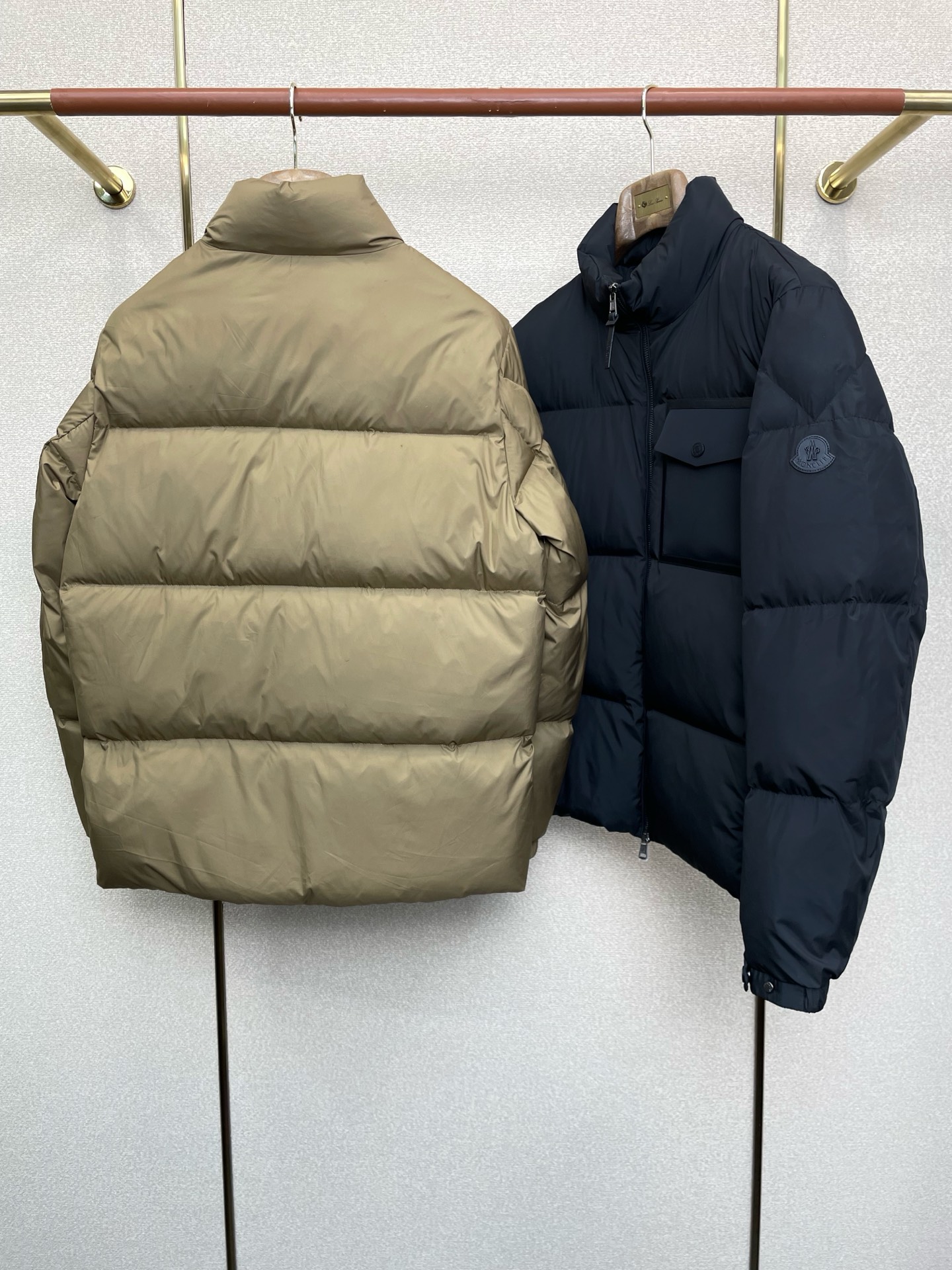 。羽绒服-Moncler蒙口💥独家专供秋冬新款羽绒服 高领羽绒服 贸易公司渠道稀出，降温天气必备的保暖单