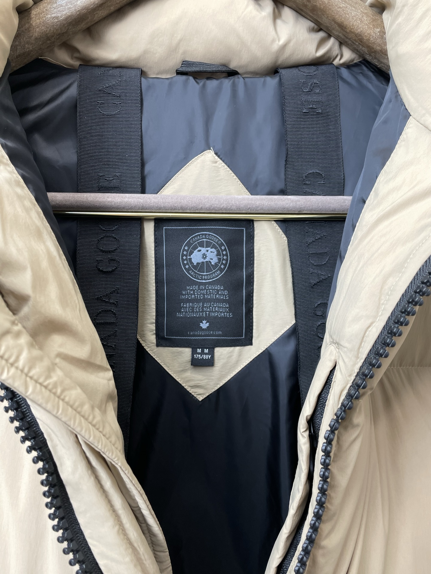 。羽绒服-Canada Goose加拿大鹅💥独家专供秋冬新款羽绒服 高领羽绒服 贸易公司渠道稀出，降温天