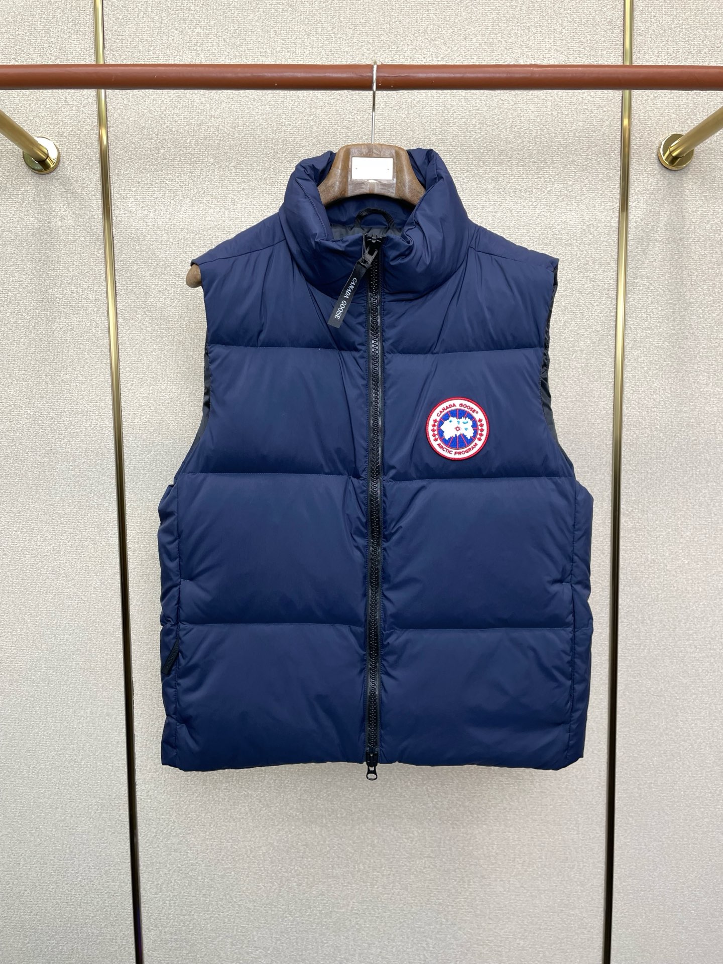 。羽绒服-Canada Goose加拿大鹅💥独家专供秋冬新款羽绒服 立领羽绒马甲 贸易公司渠道稀出，降温