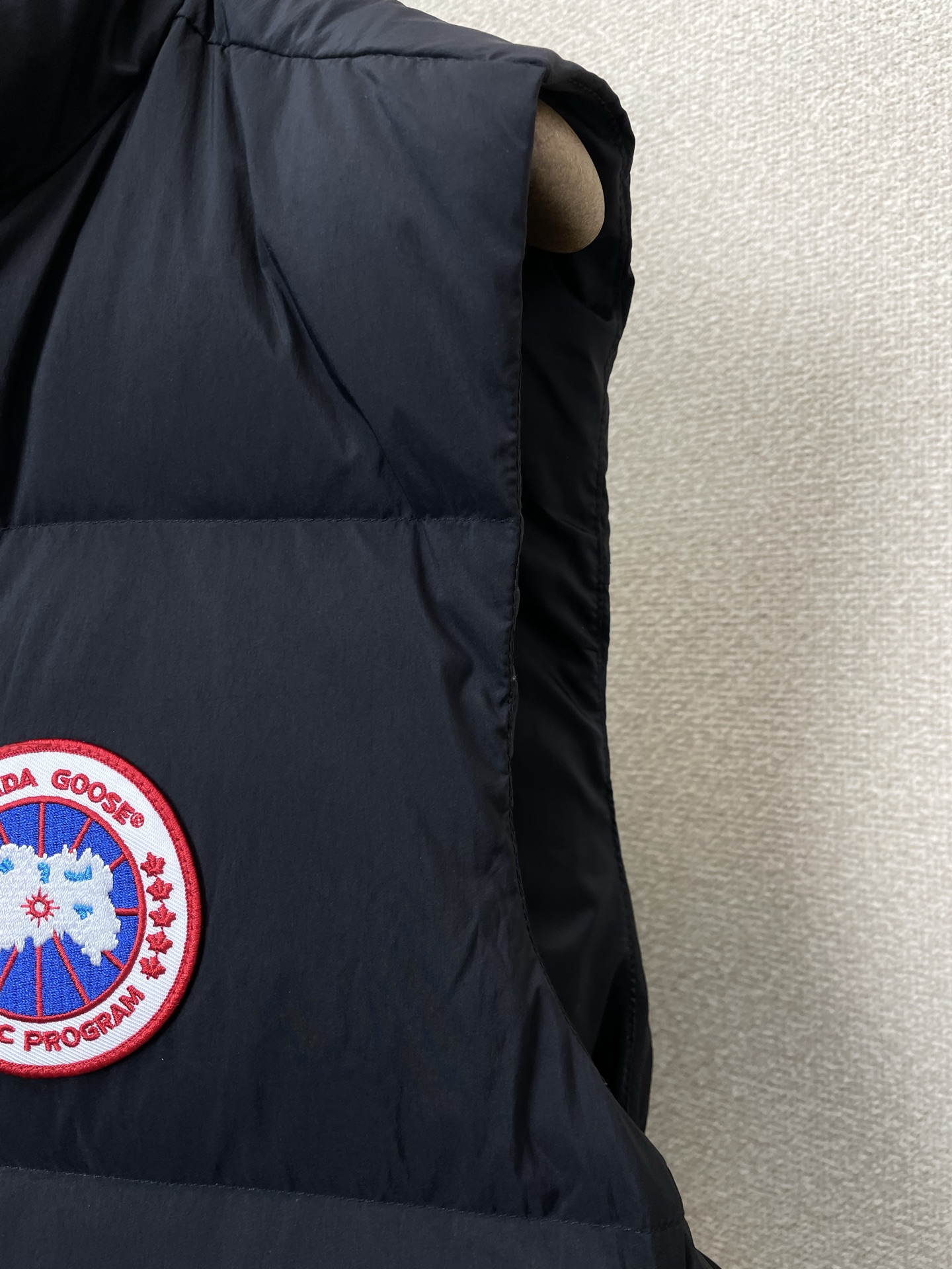 。羽绒服-Canada Goose加拿大鹅💥独家专供秋冬新款羽绒服 立领羽绒马甲 贸易公司渠道稀出，降温