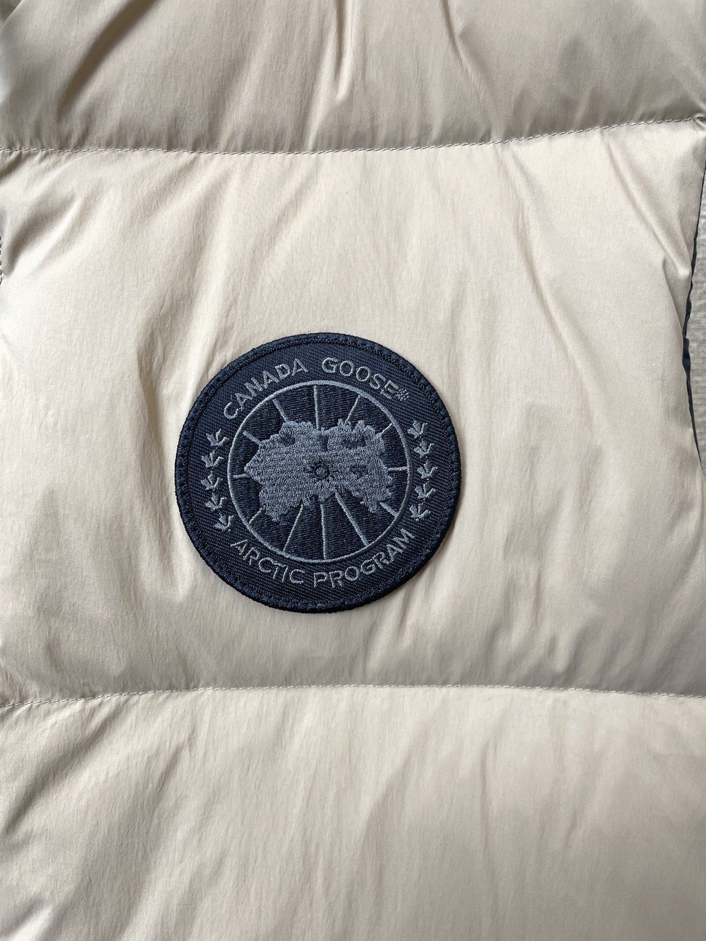 。羽绒服-Canada Goose加拿大鹅💥独家专供秋冬新款羽绒服 立领羽绒马甲 贸易公司渠道稀出，降温