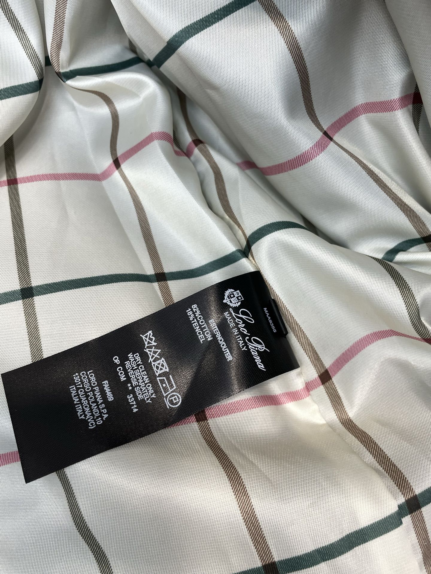 。羽绒服-lP🆕-Loro Piana诺悠翩雅💥独家专供秋冬新款羽绒服 立领皮质羽绒服 贸易公司渠道稀出