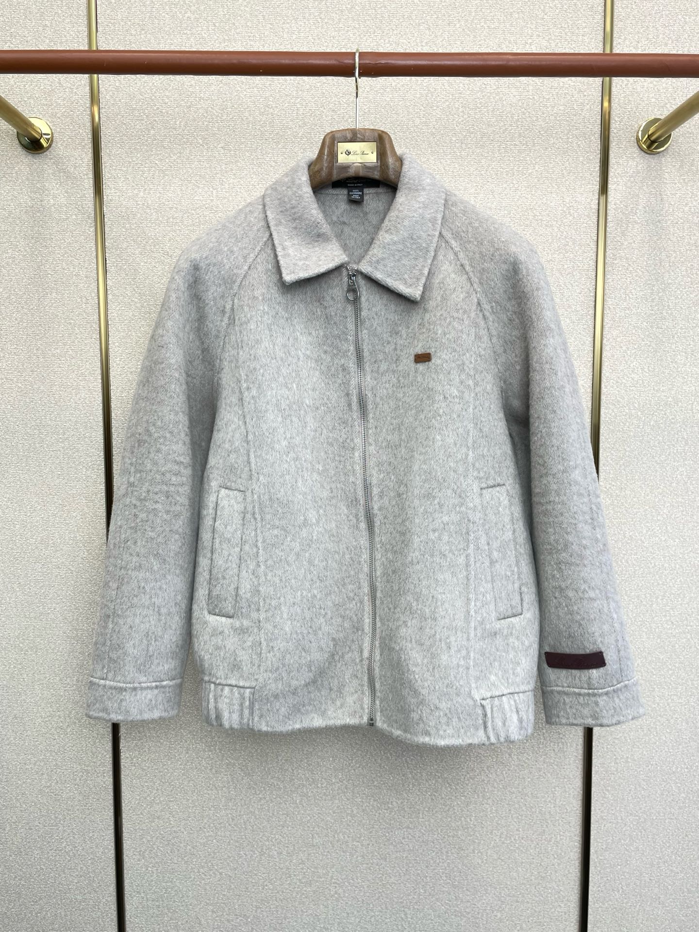 。短款大衣-lP🆕-Loro Piana诺悠翩雅💥砸锅卖铁都要上的新款！新款原单男士羊毛双面呢外套🧥短款