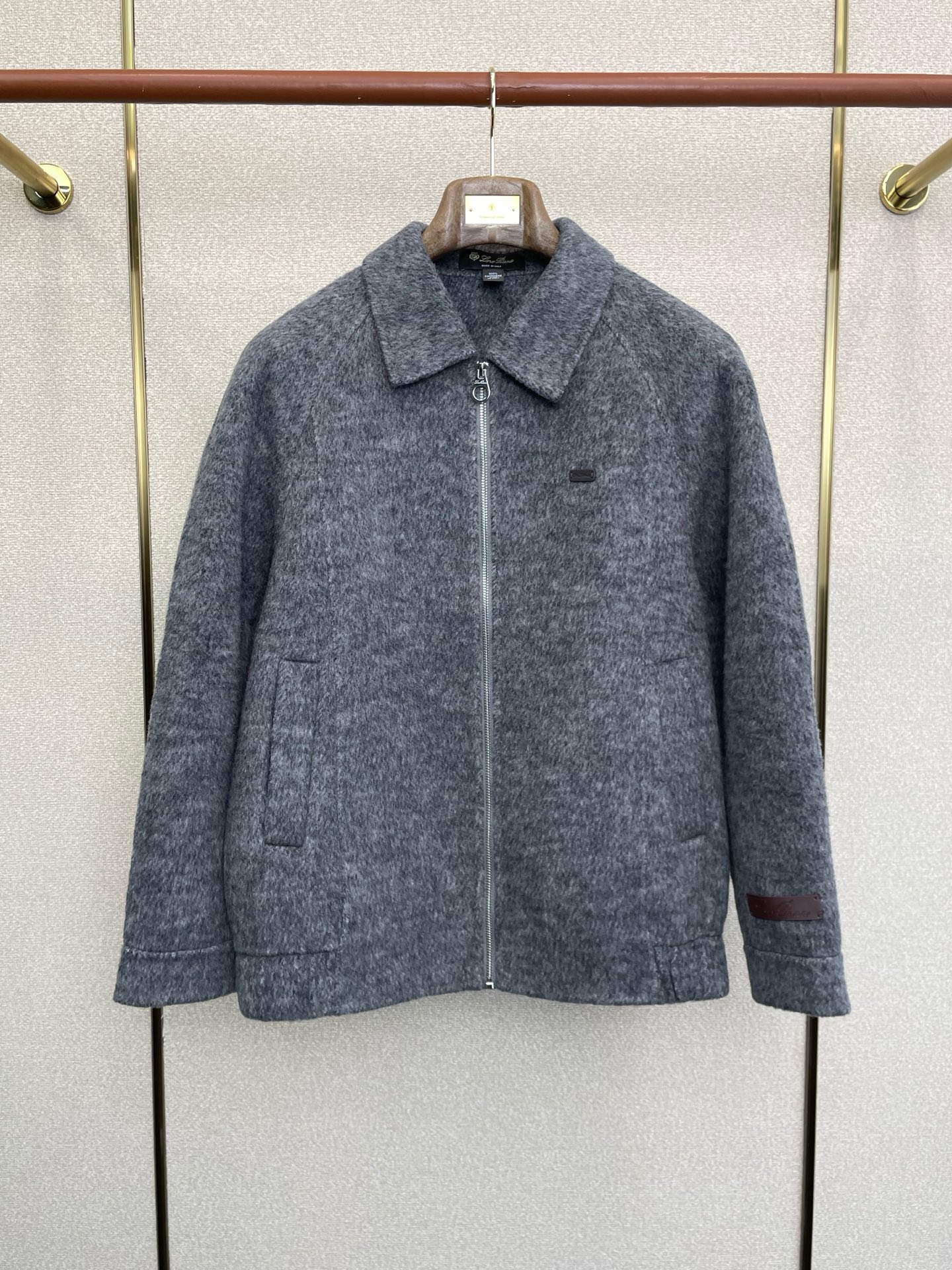 。短款大衣-lP🆕-Loro Piana诺悠翩雅💥砸锅卖铁都要上的新款！新款原单男士羊毛双面呢外套🧥短款